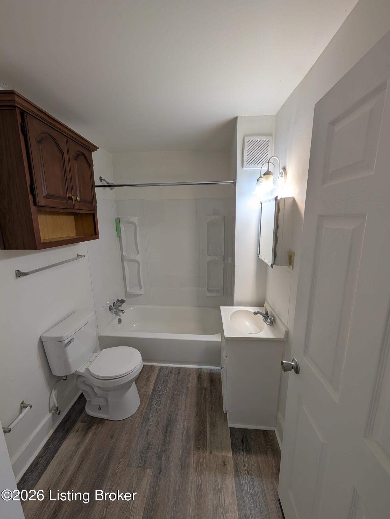 3423 Virginia Ave Property Photo 5