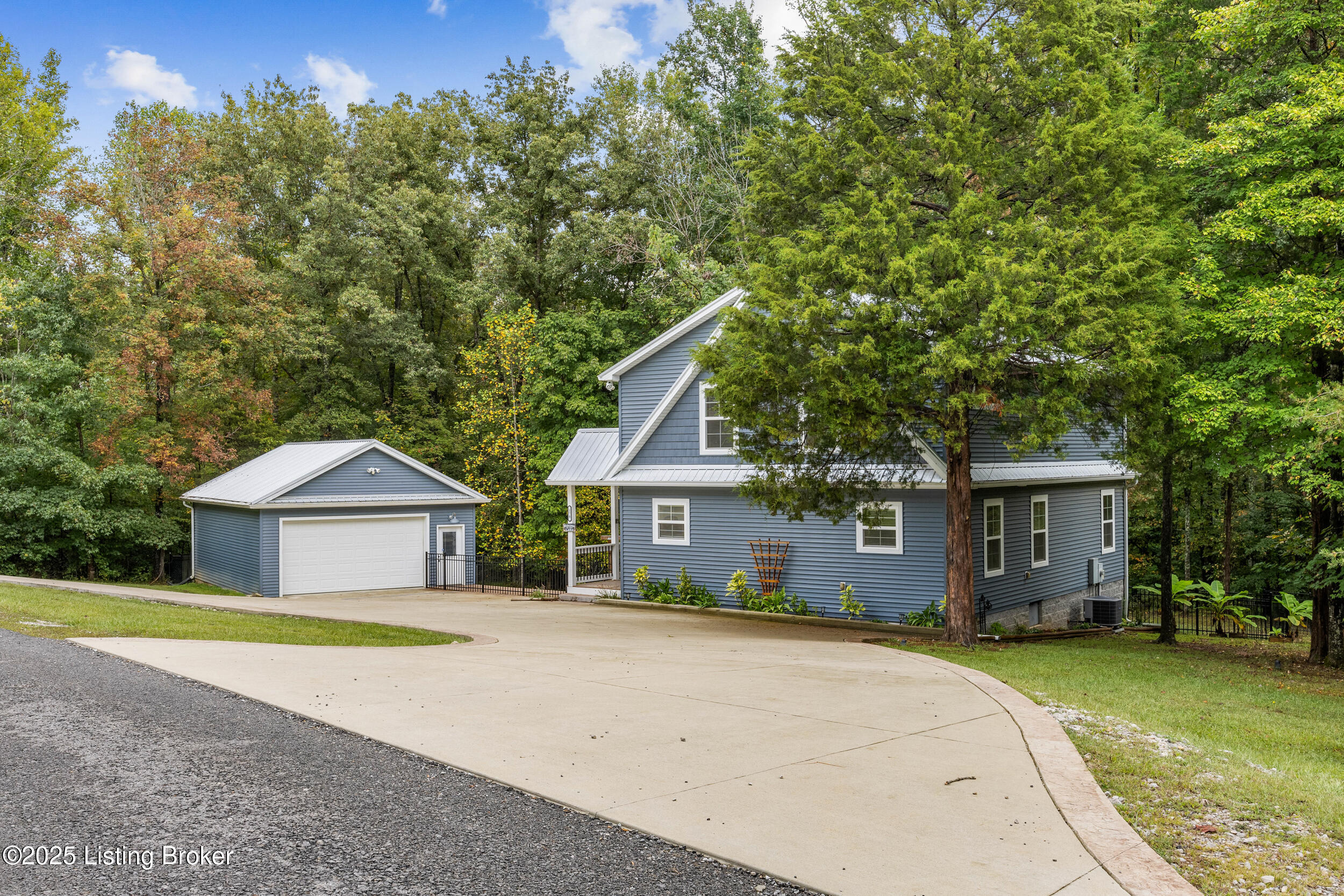170 Moutardier Woods Rd Property Photo 33