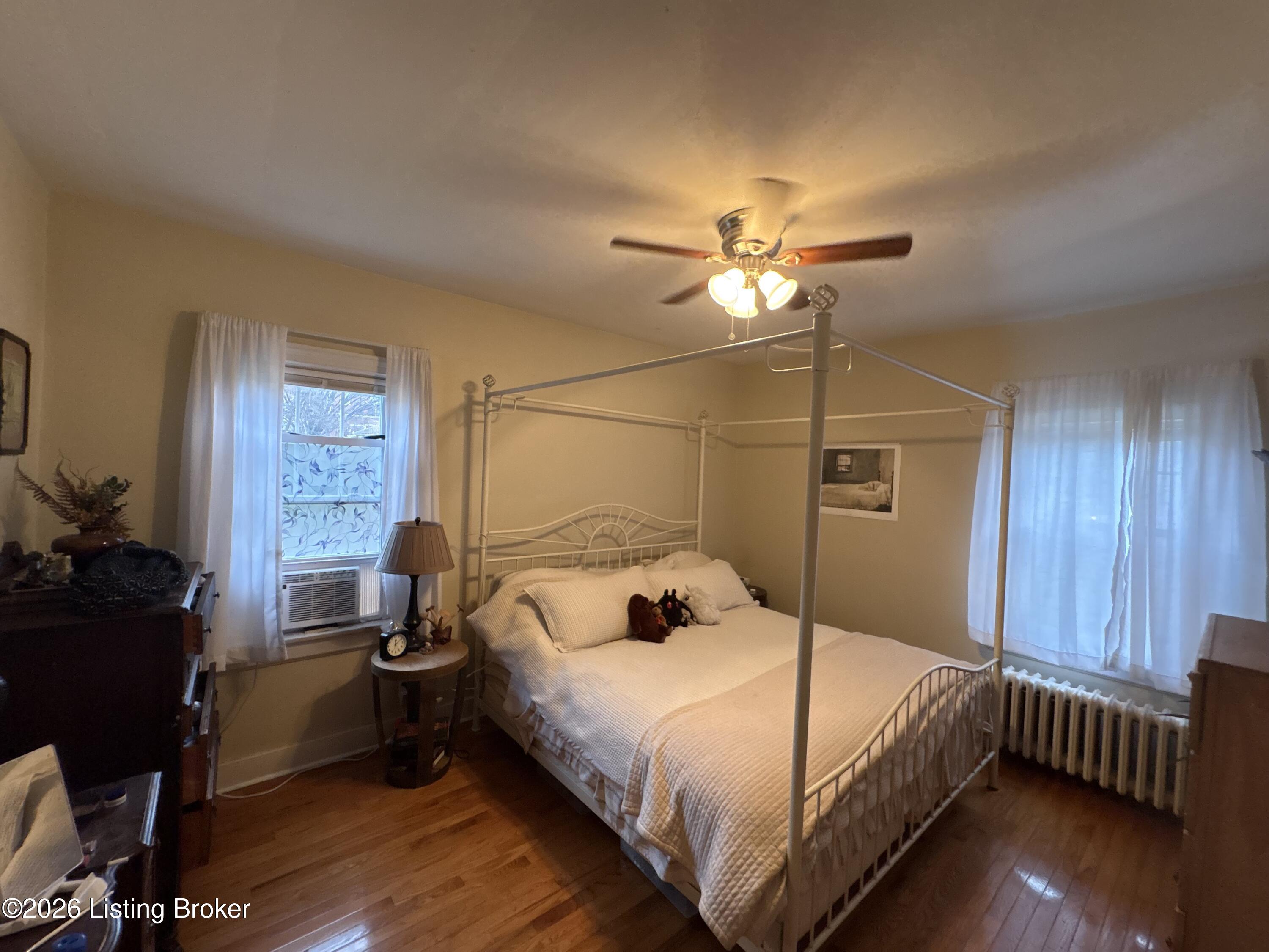 2122 Village Dr Property Photo 13