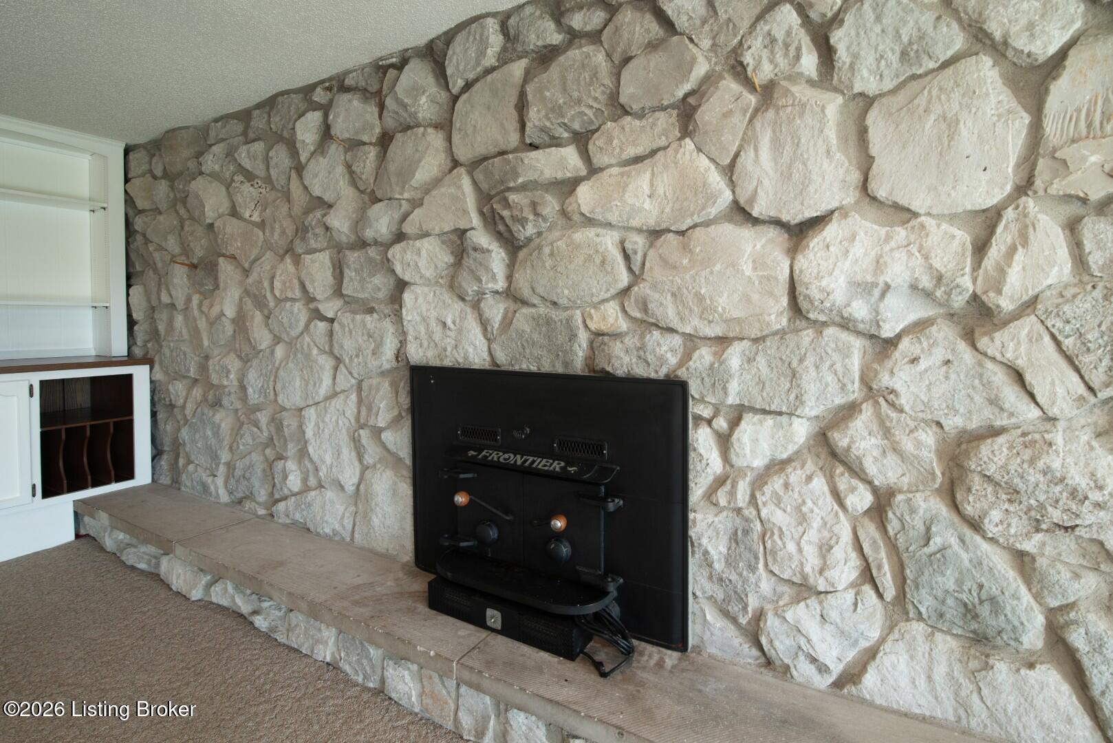 812 Burgundy Ct Property Photo 33