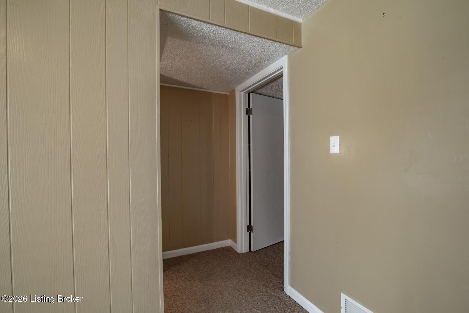 812 Burgundy Ct Property Photo 38