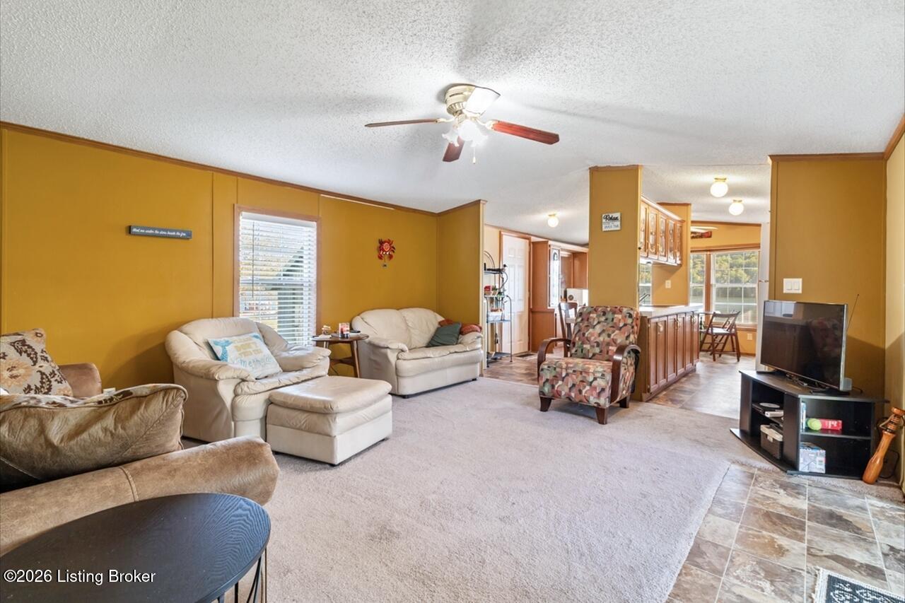 4614 Rivers Edge Dr Property Photo 6