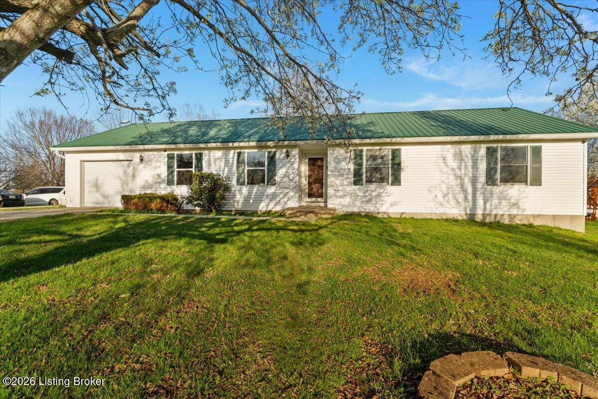 1336 Tracy Rd Property Photo 3