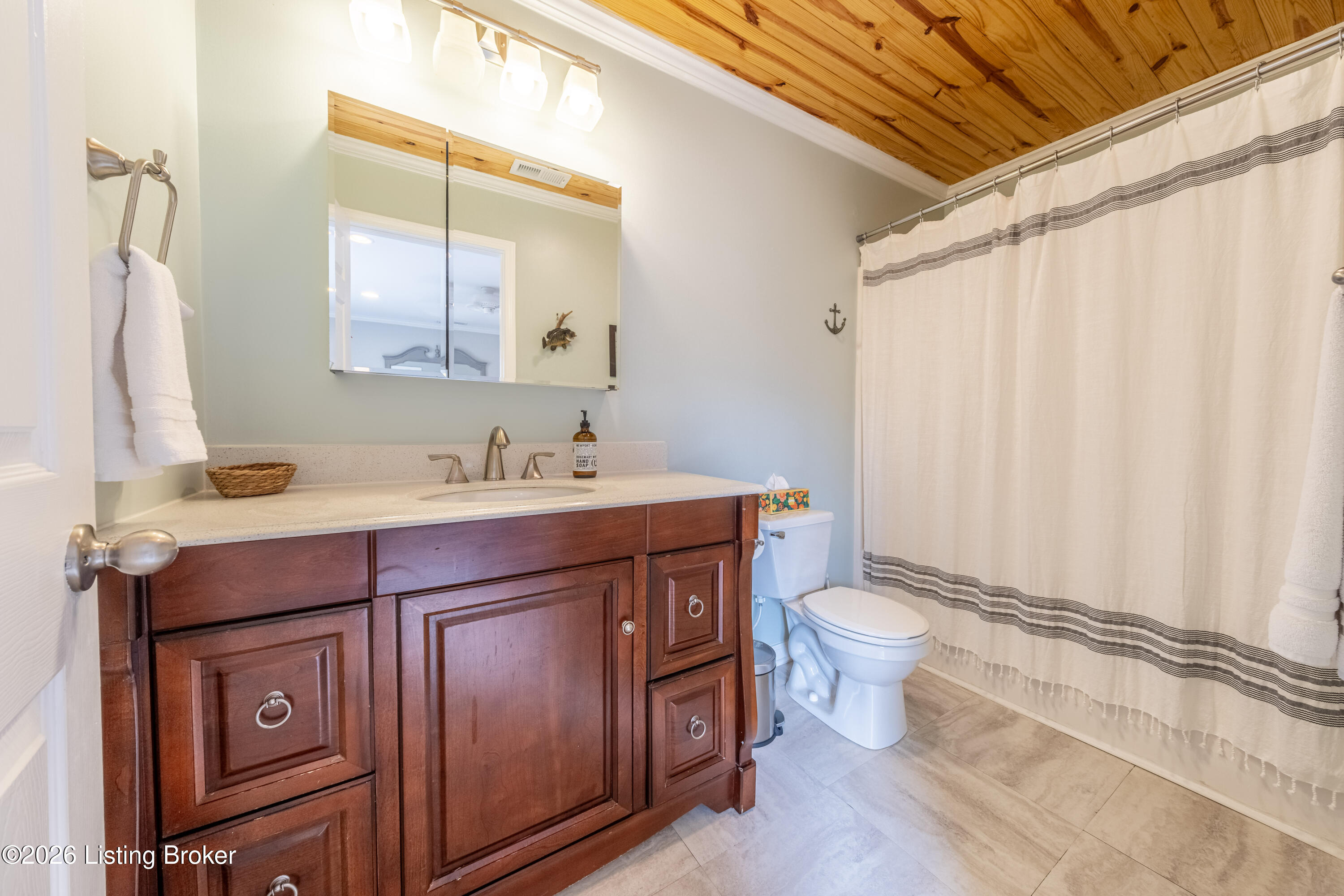 410 Pine Ridge Ln Property Photo 40