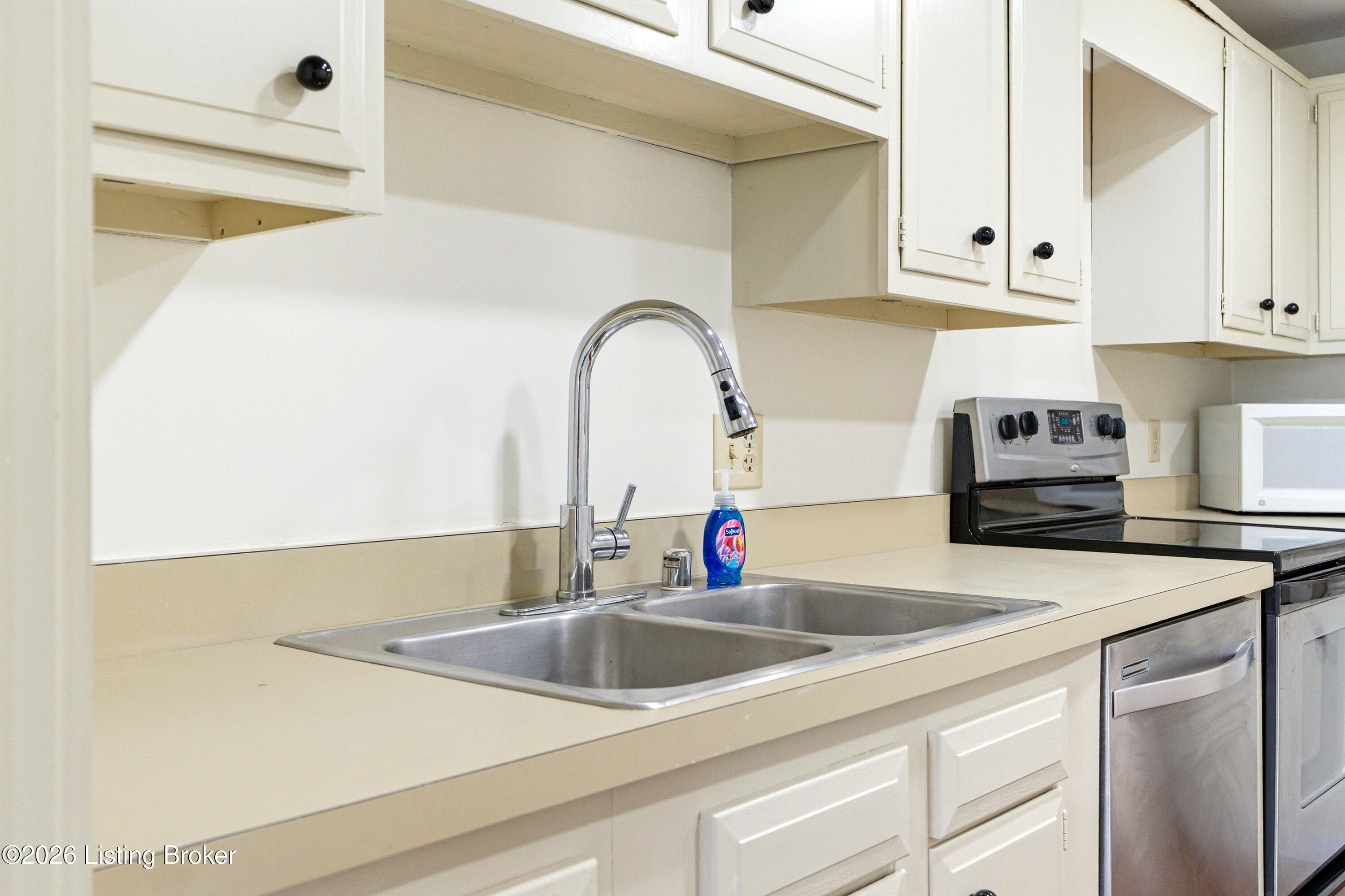 5100 Us-42 922 Property Photo 13