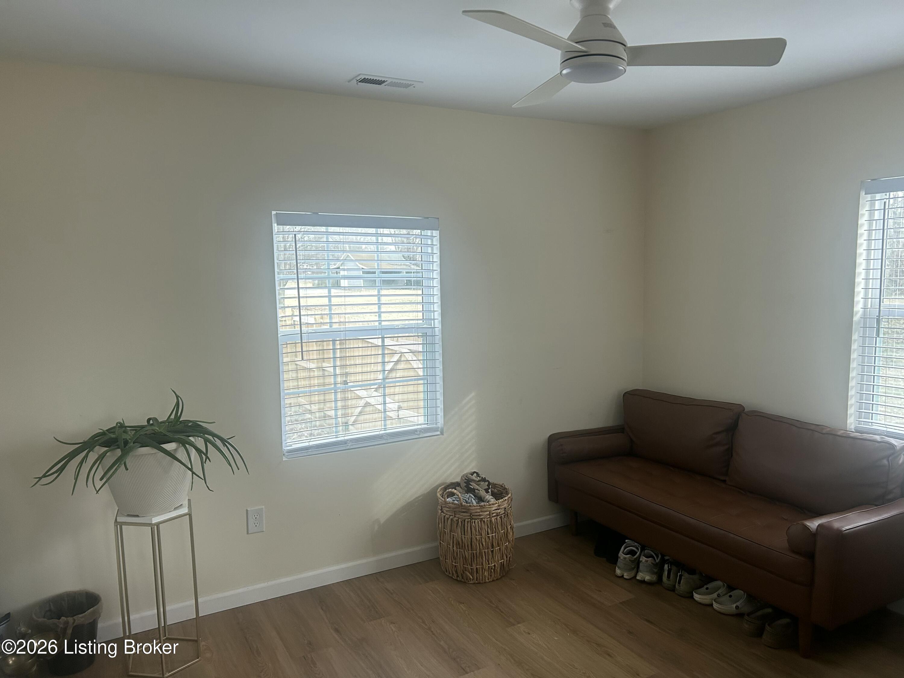 1345 Cleo Ave Property Photo 9