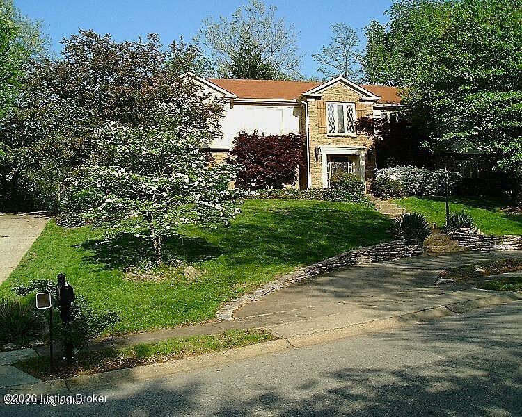 2311 Fallsview Rd Property Photo 2