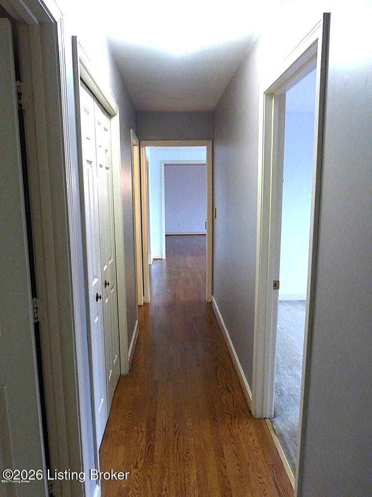2311 Fallsview Rd Property Photo 6