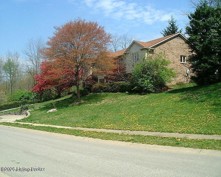 2311 Fallsview Rd Property Photo 17