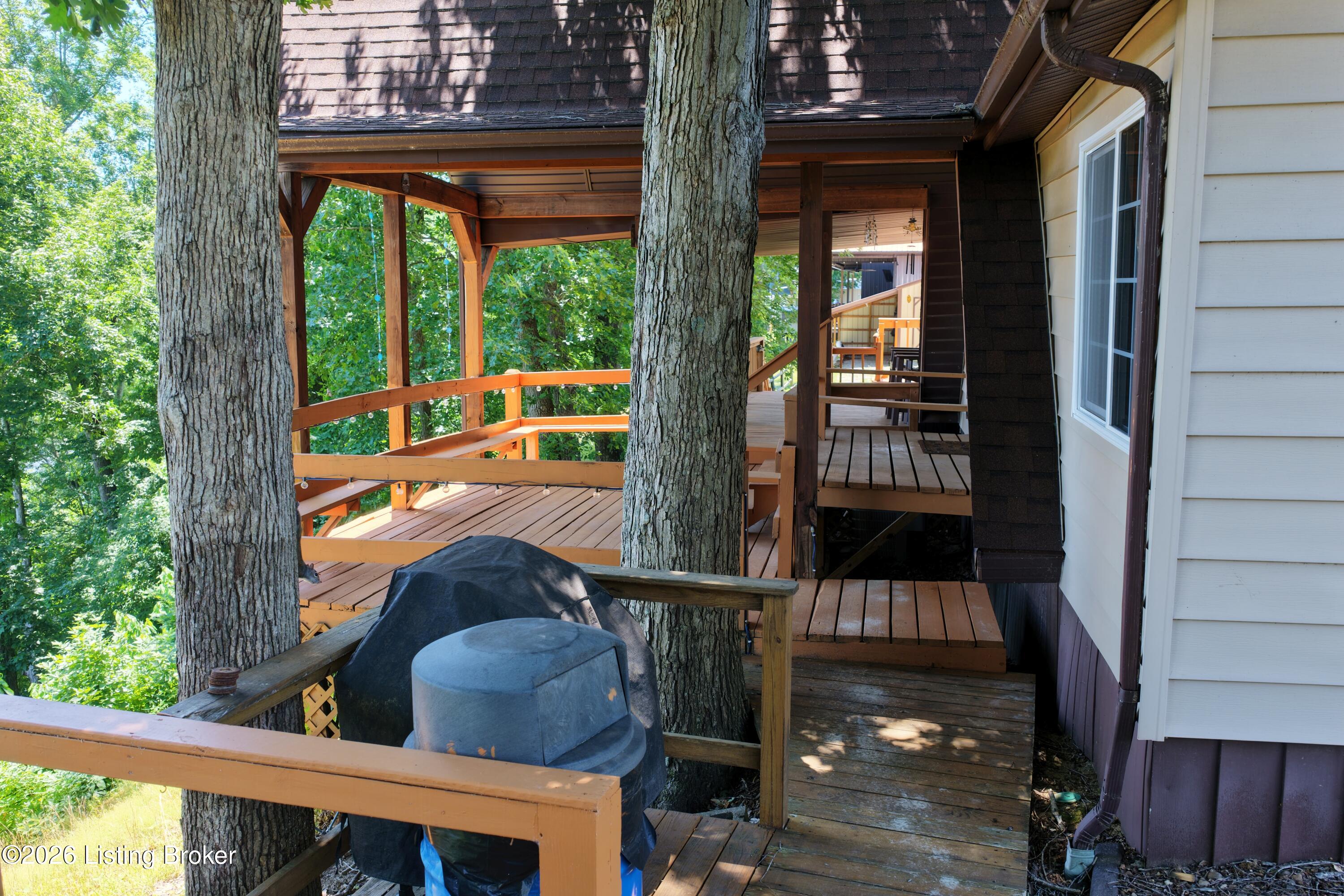 1129 Indian Ridge Rd Property Photo 12