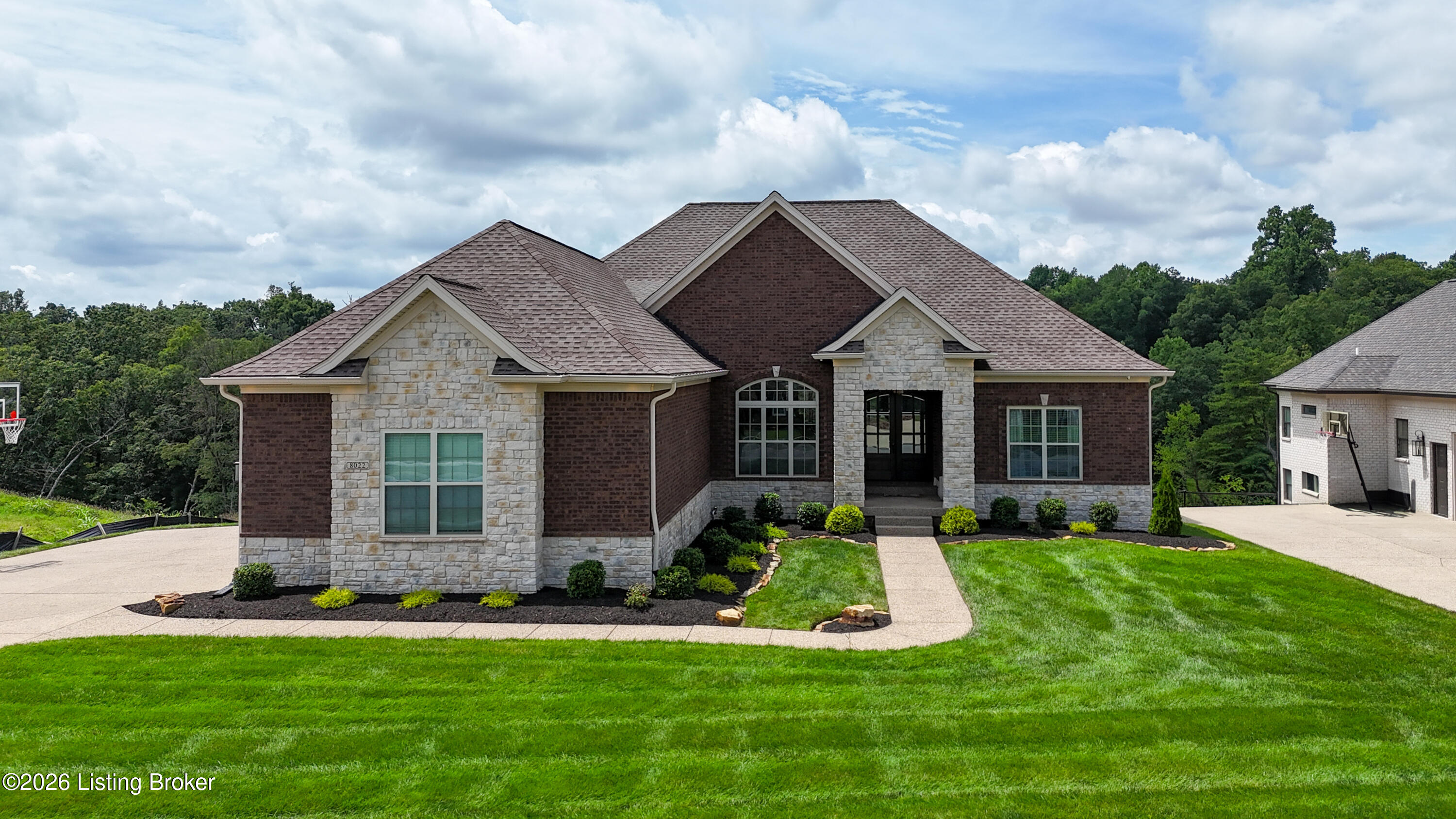 8022 Wooded Ridge Dr Property Photo 1