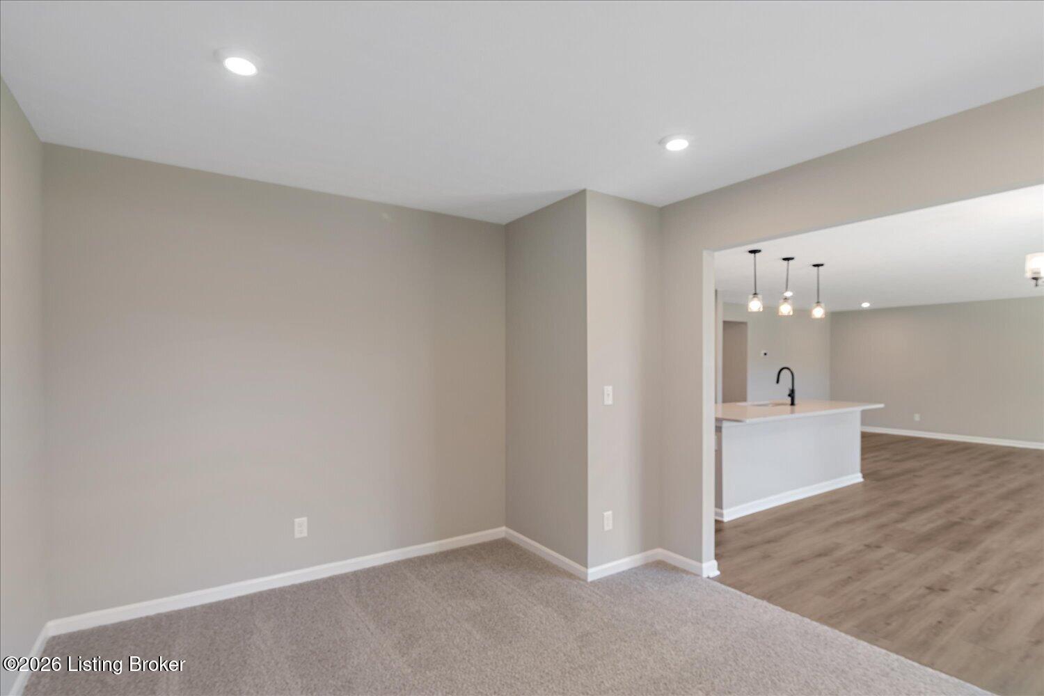 475 Mud Hen Dr Property Photo 6