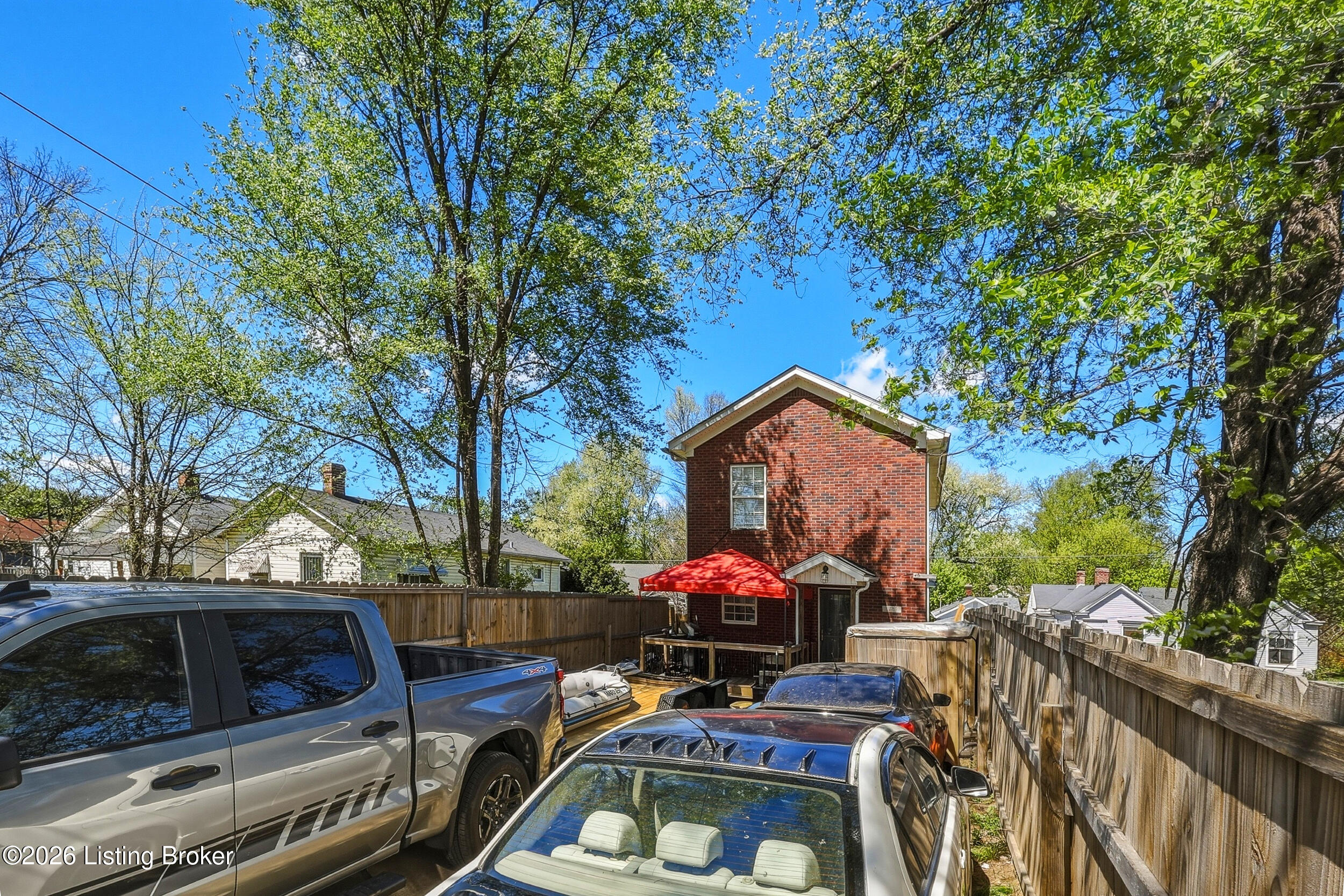 1712 W Gaulbert Ave Property Photo 22