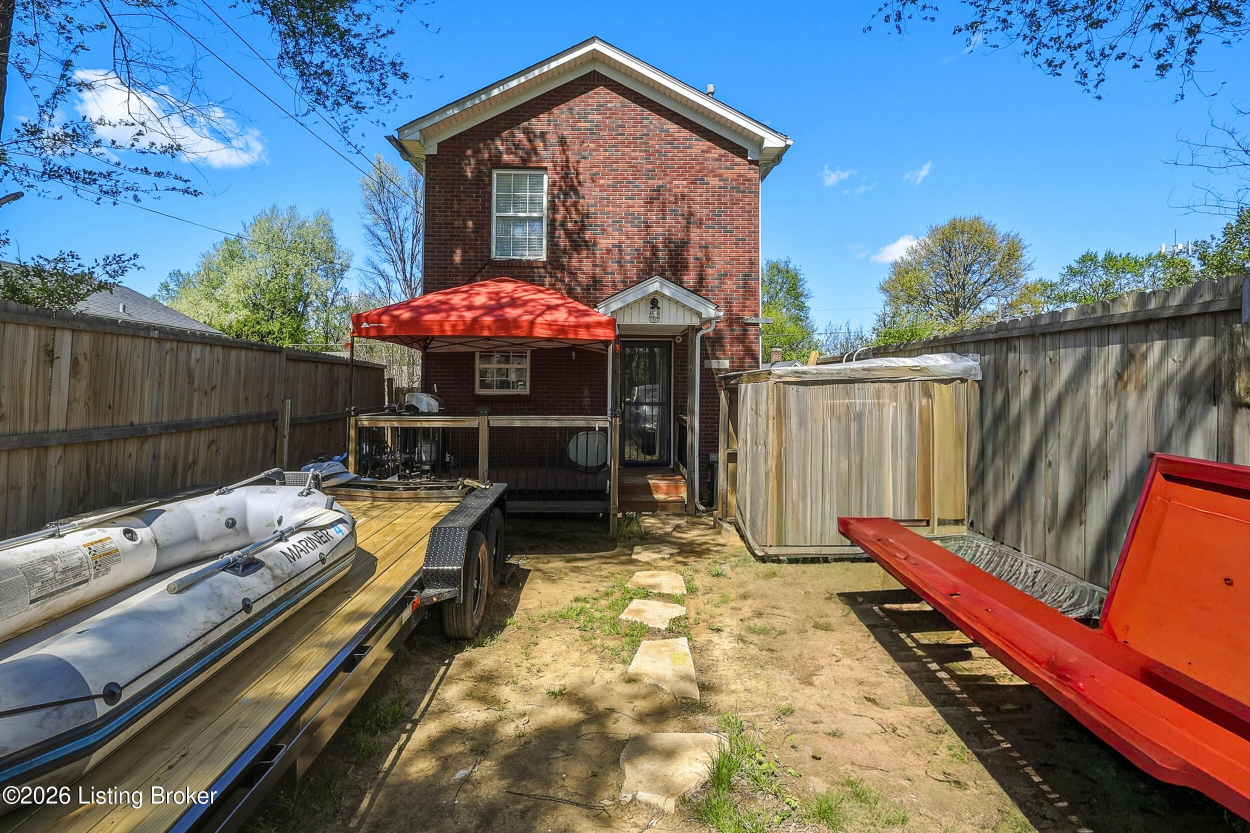 1712 W Gaulbert Ave Property Photo 23