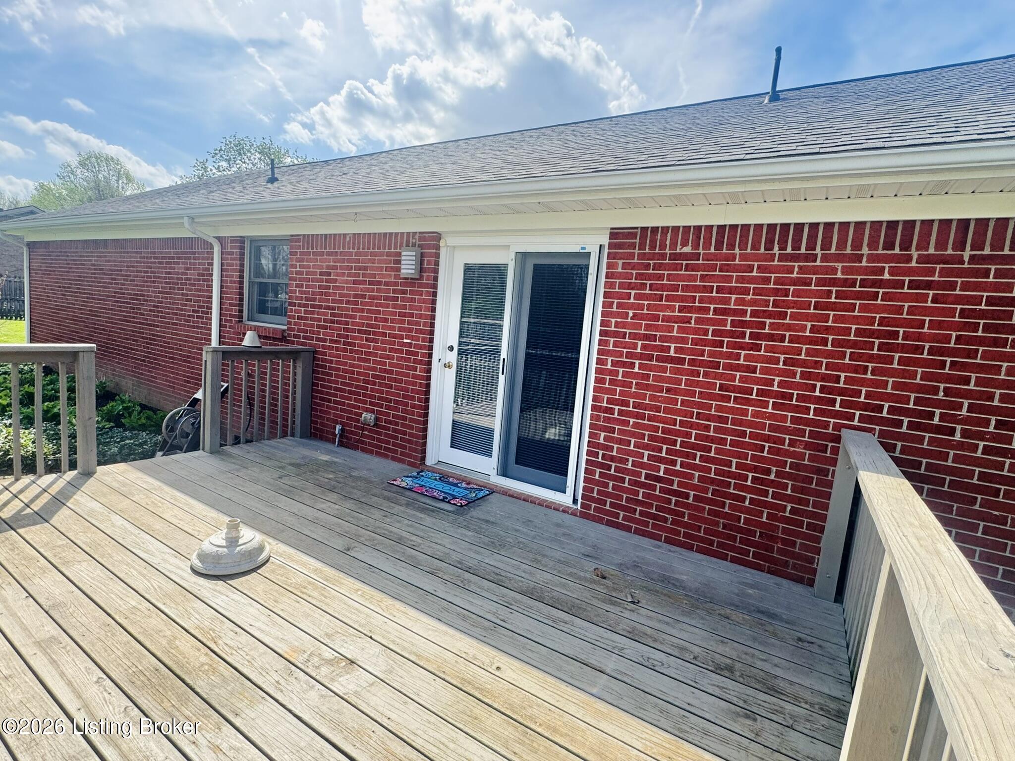 2806 Oakwood Dr Property Photo 20