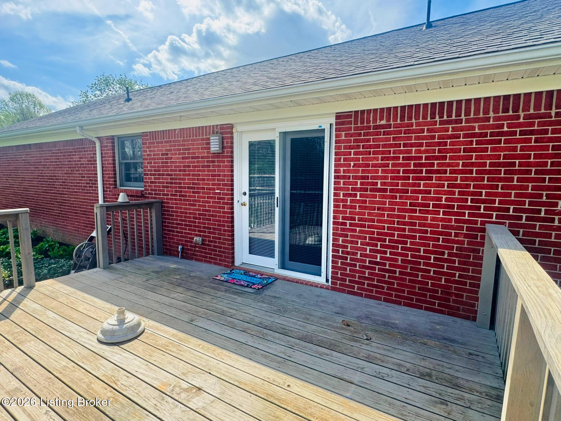 2806 Oakwood Dr Property Photo 21