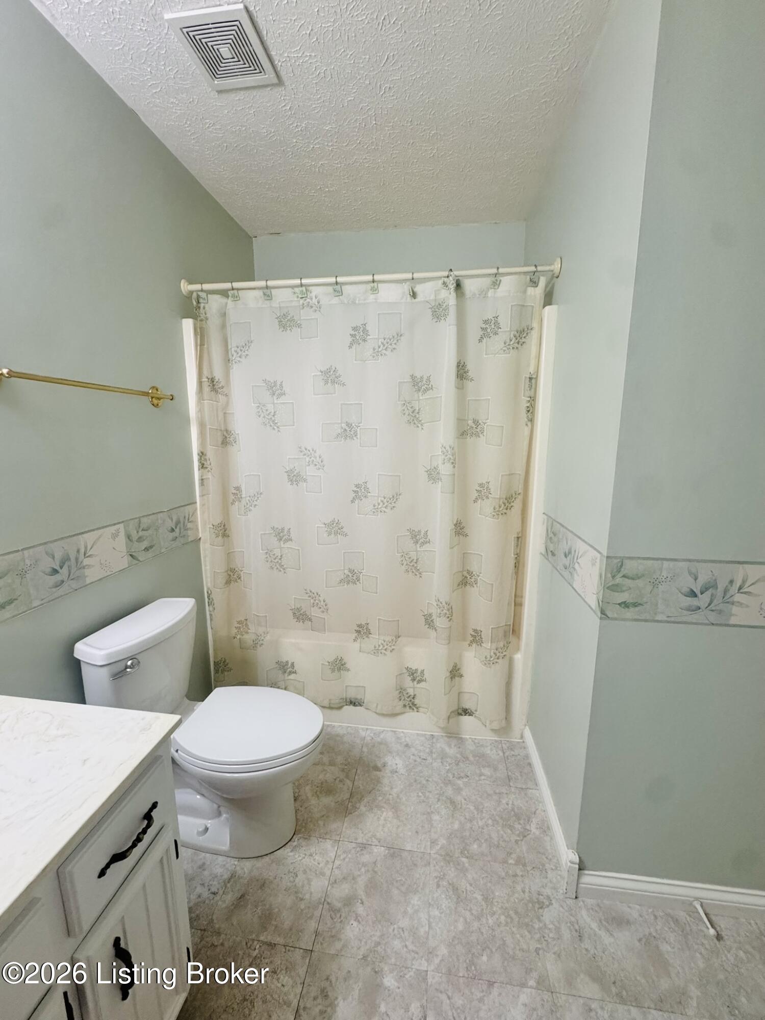 2806 Oakwood Dr Property Photo 44