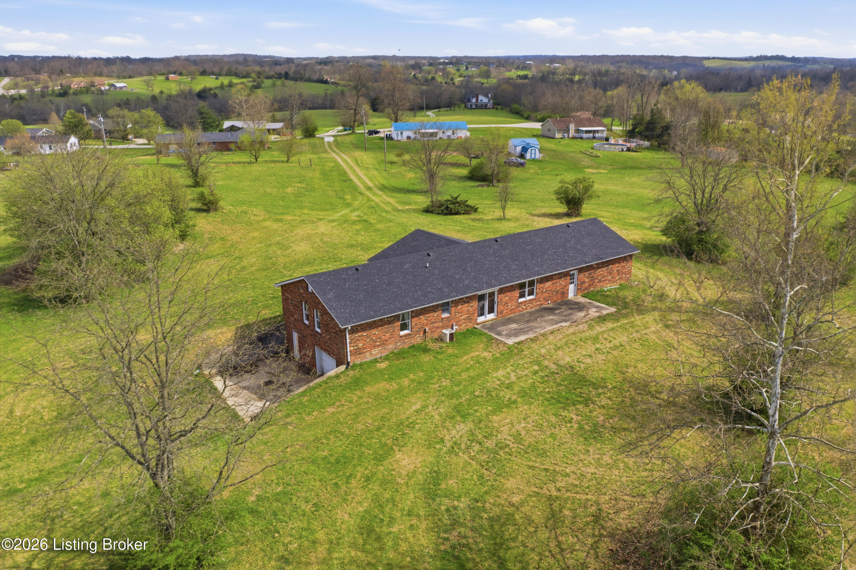1065 Highview Dr Property Photo 67