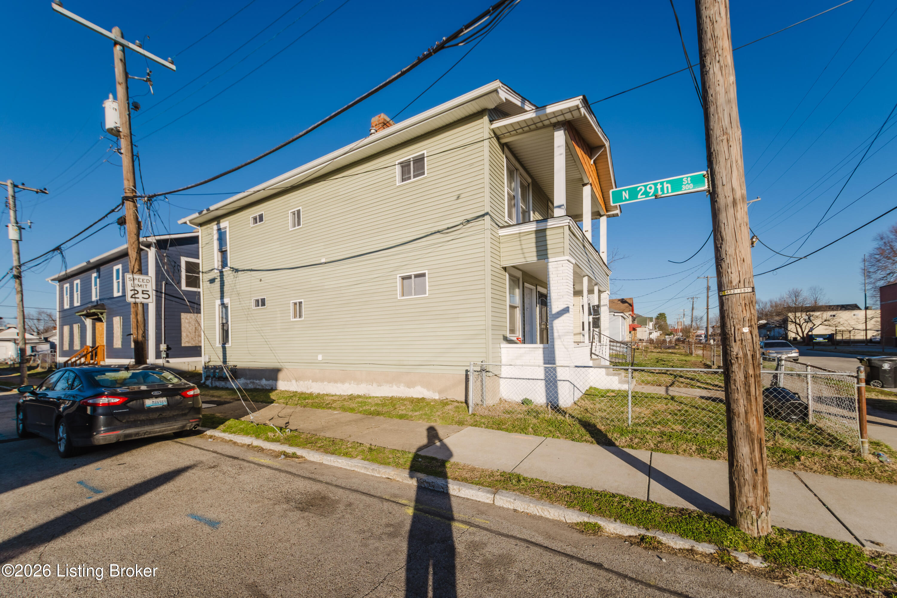 2751 Alford Ave Property Photo 2