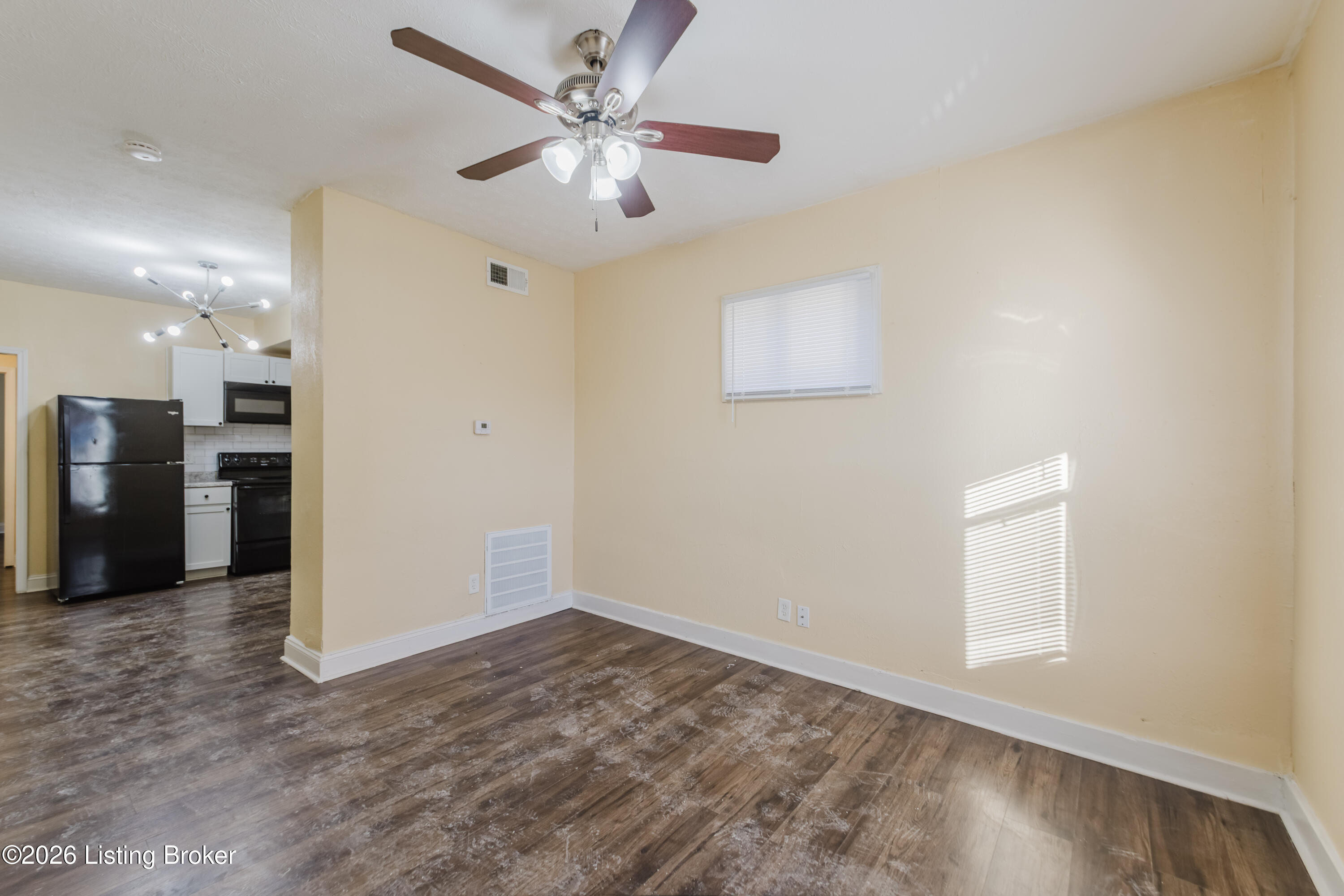 2751 Alford Ave Property Photo 4