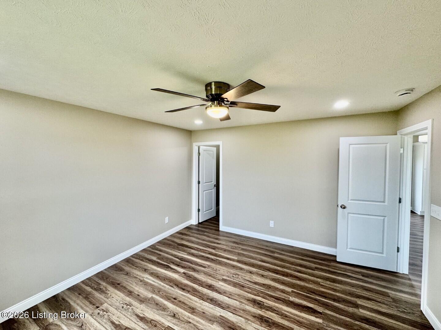 1556 Old Perryville Loop Property Photo 9