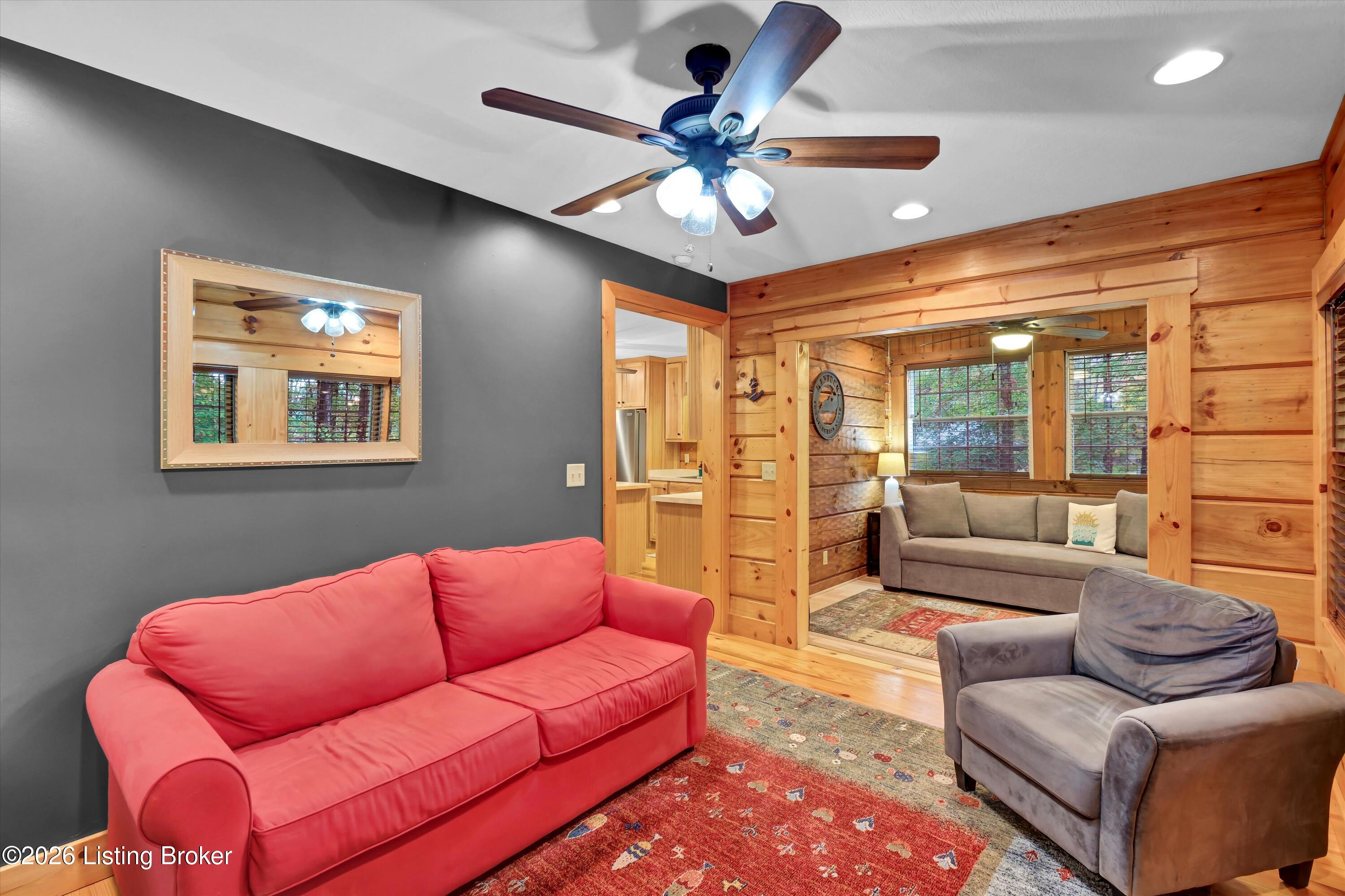 1046 Michaels Cove Dr Property Photo 19