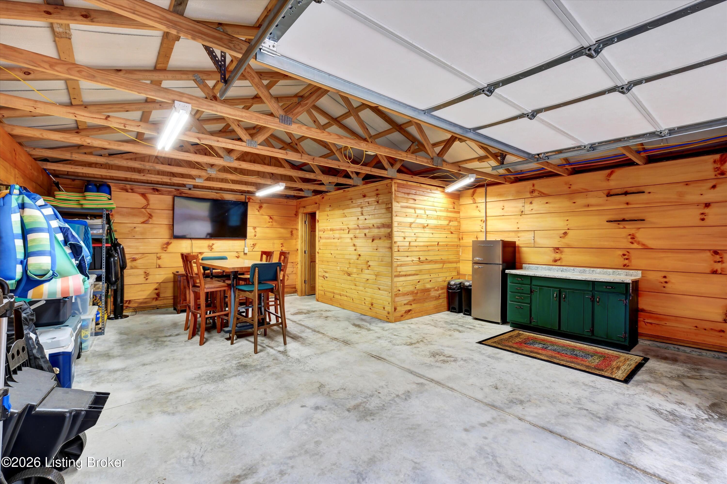1046 Michaels Cove Dr Property Photo 40