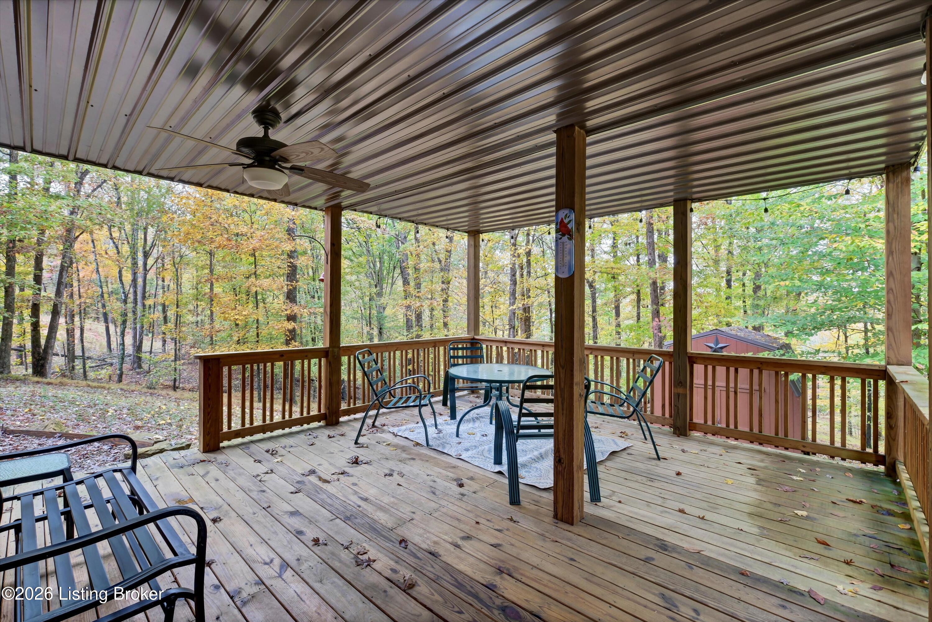 1046 Michaels Cove Dr Property Photo 50