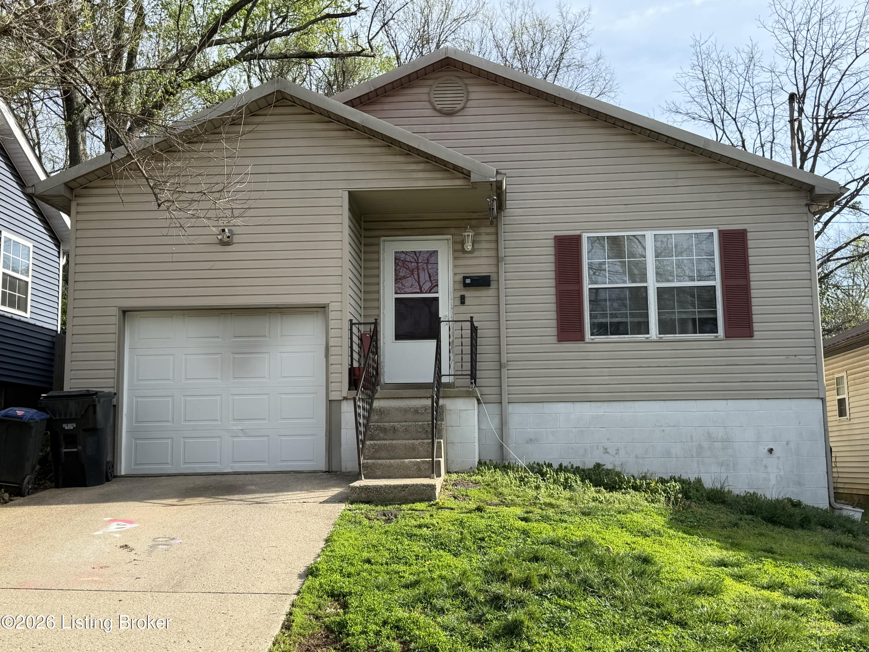 119 Langford Ave Property Photo 1