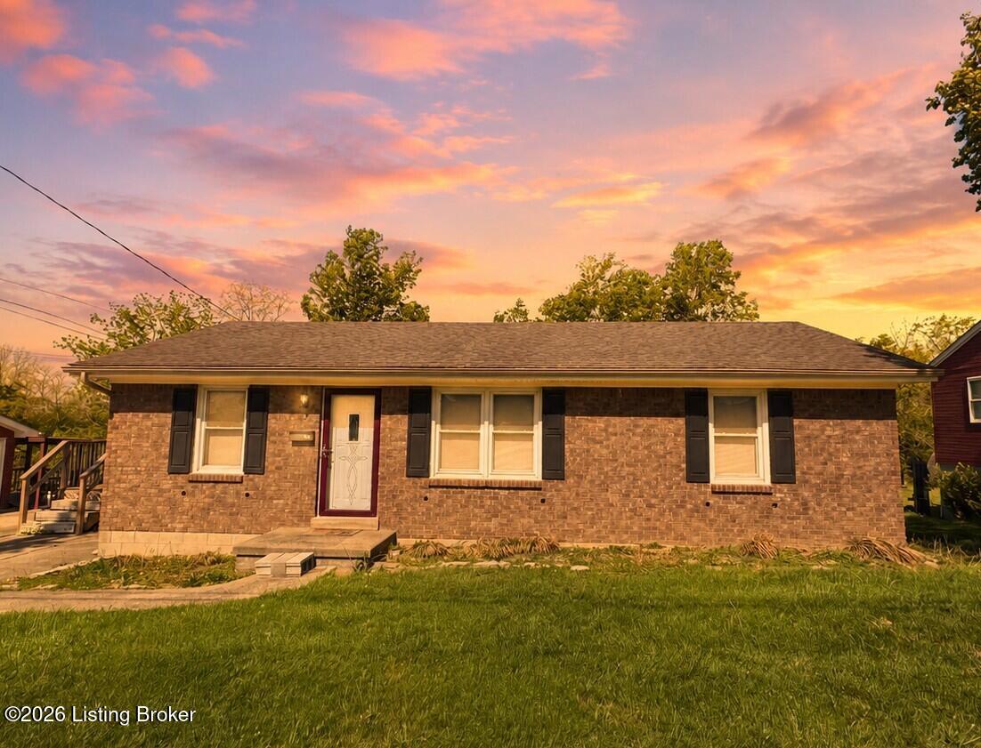 210 Rizer Ave Property Photo 1