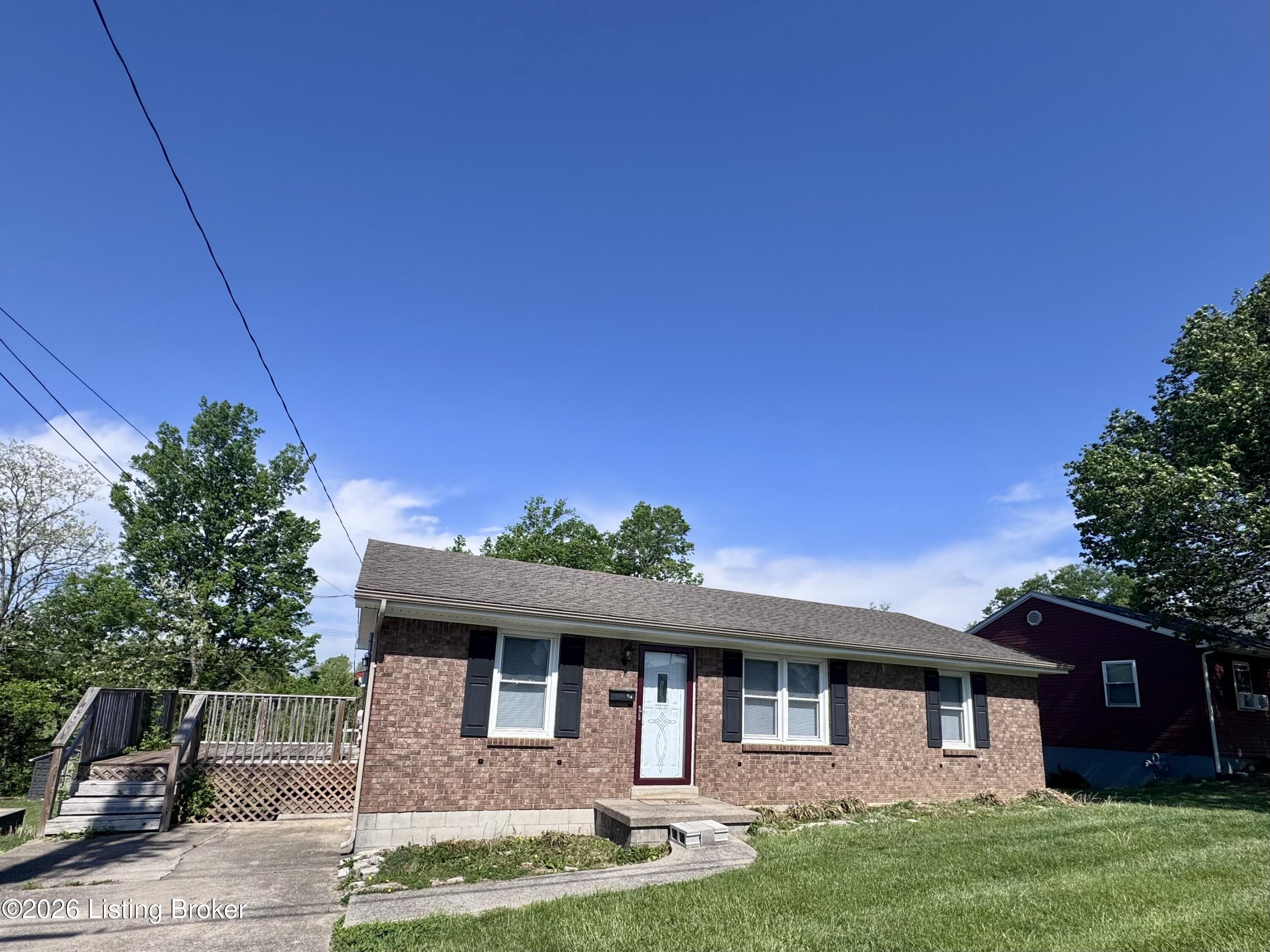 210 Rizer Ave Property Photo 15