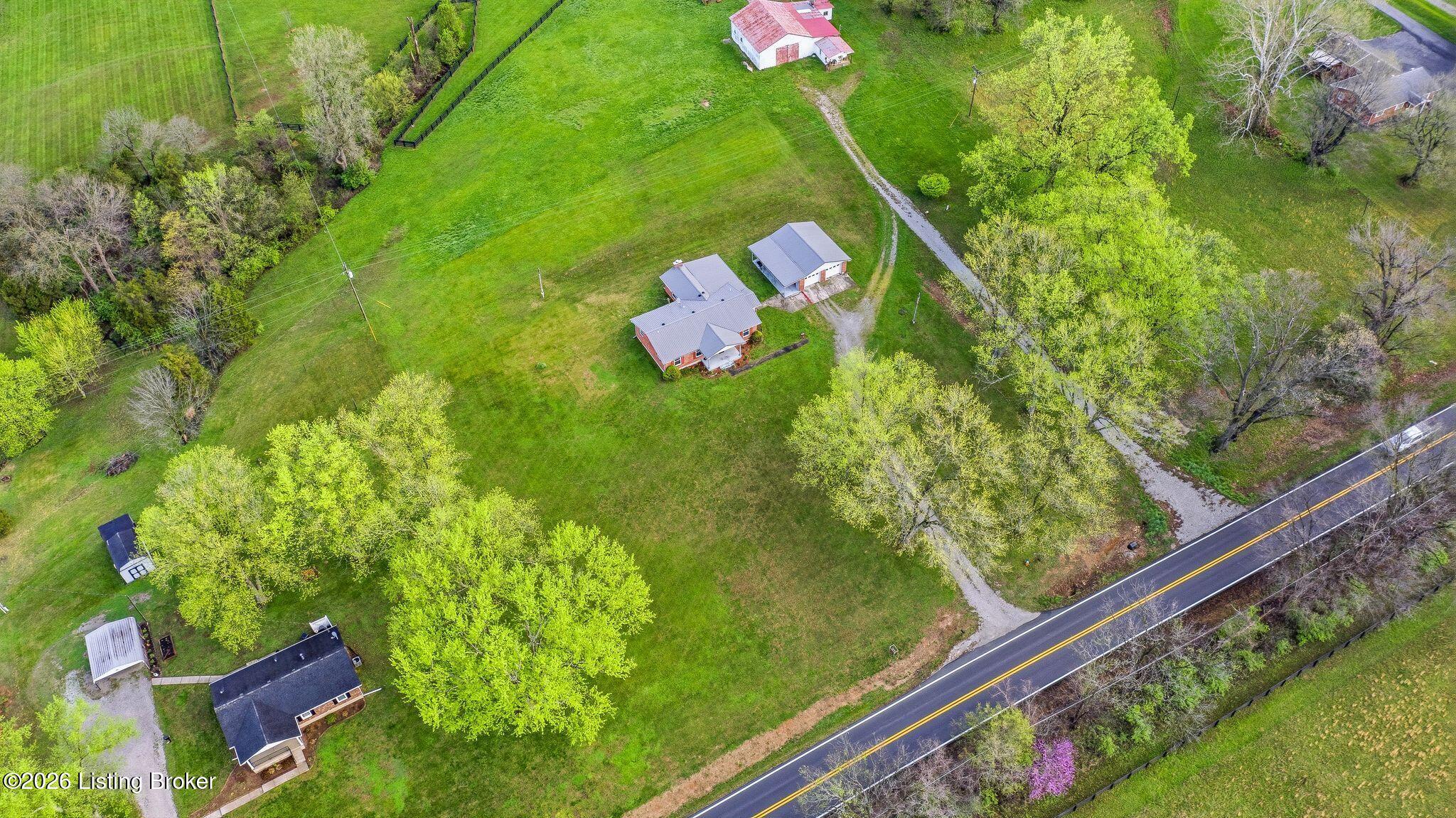 5942 Highway 44 Property Photo 7
