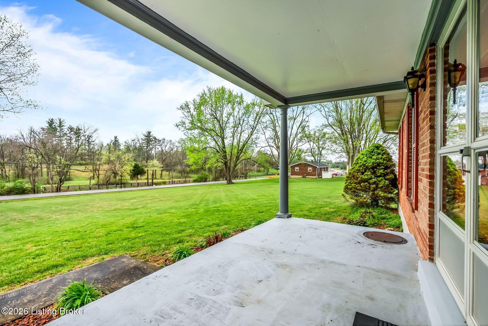 5942 Highway 44 Property Photo 12