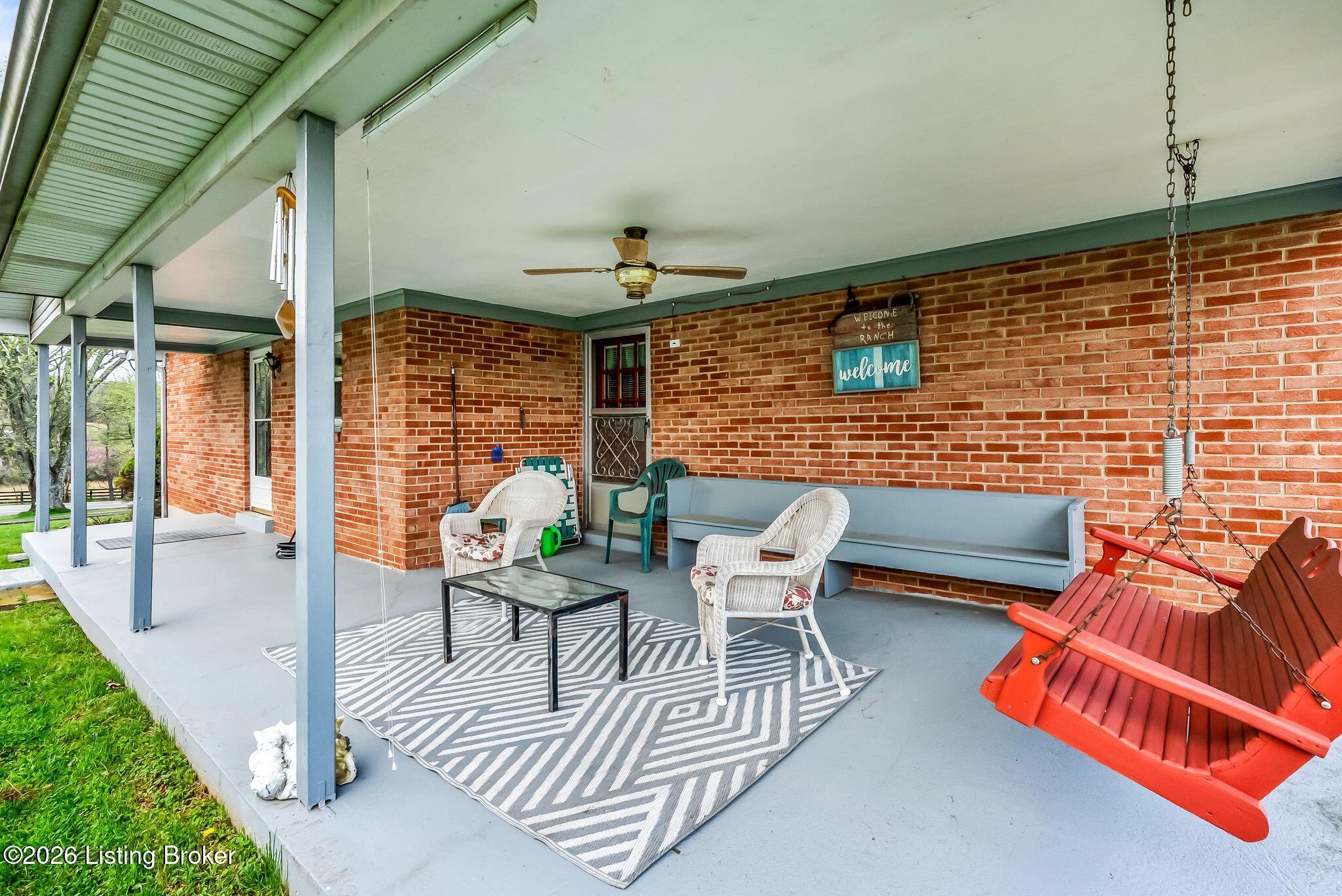5942 Highway 44 Property Photo 14