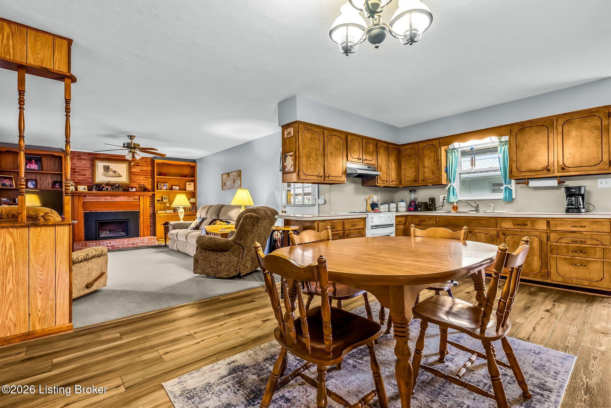 5942 Highway 44 Property Photo 17