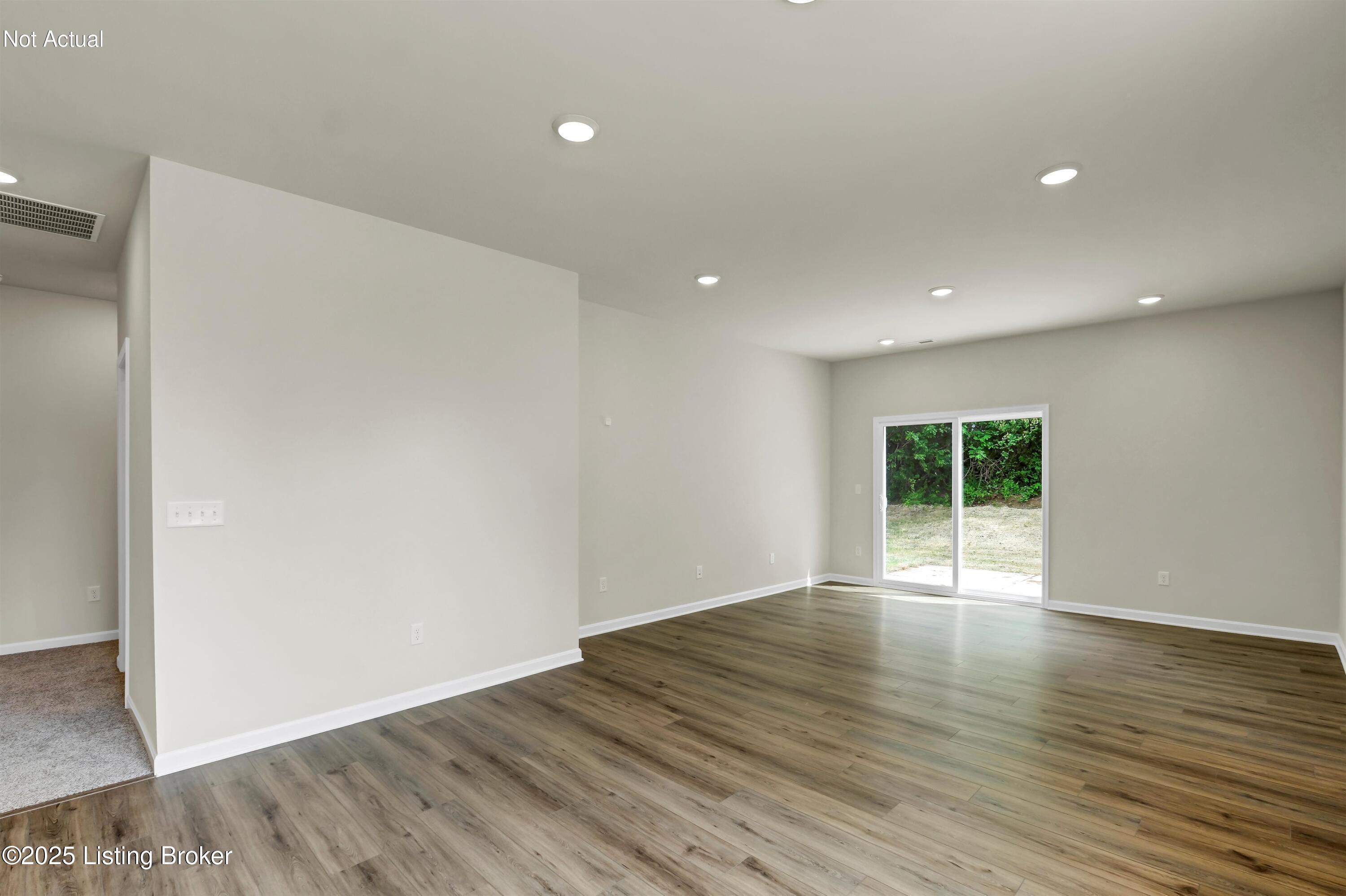 8800 Amaranth Dr Property Photo 13