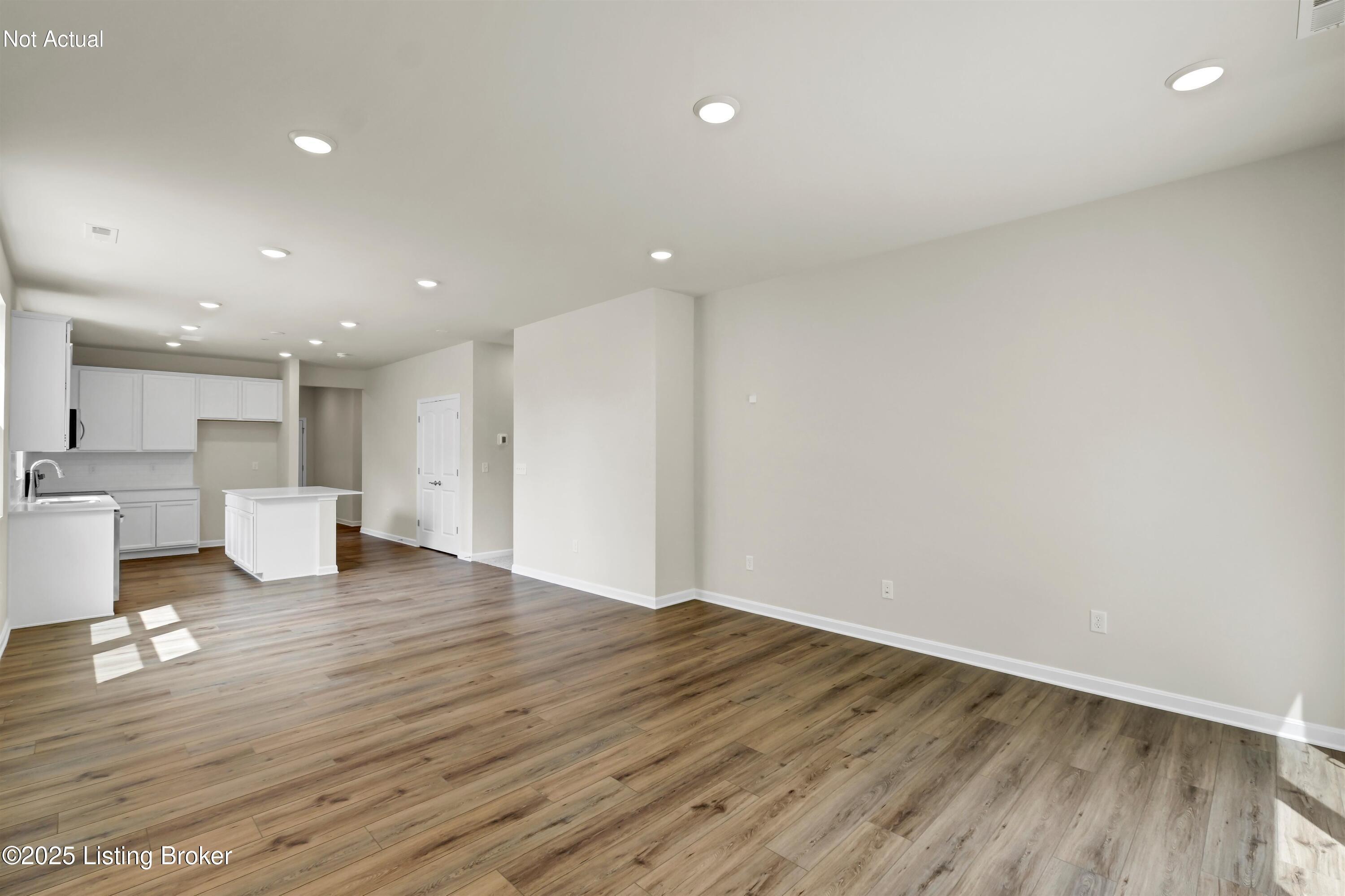 8800 Amaranth Dr Property Photo 14