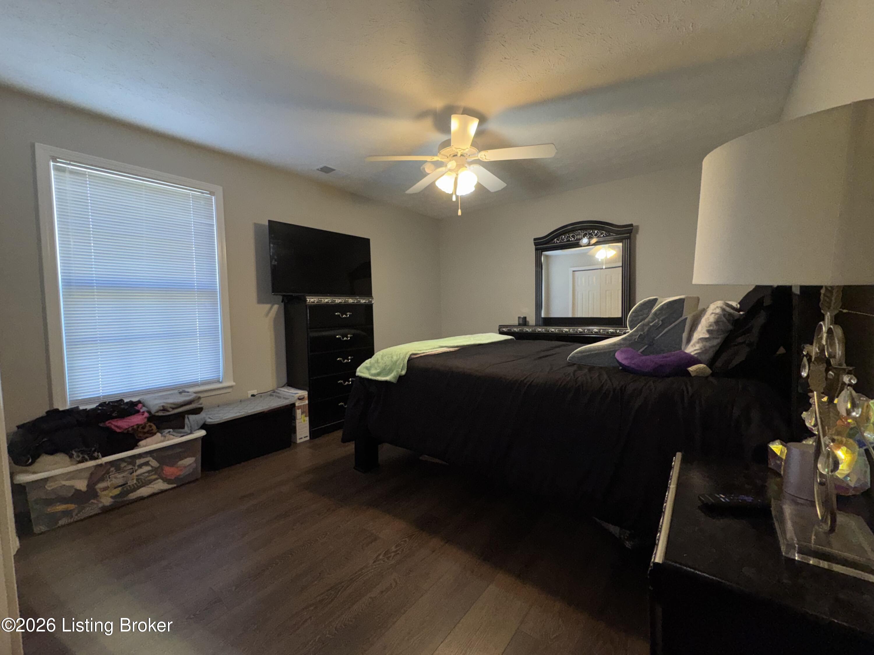 828 Garden Pointe Dr Property Photo 16