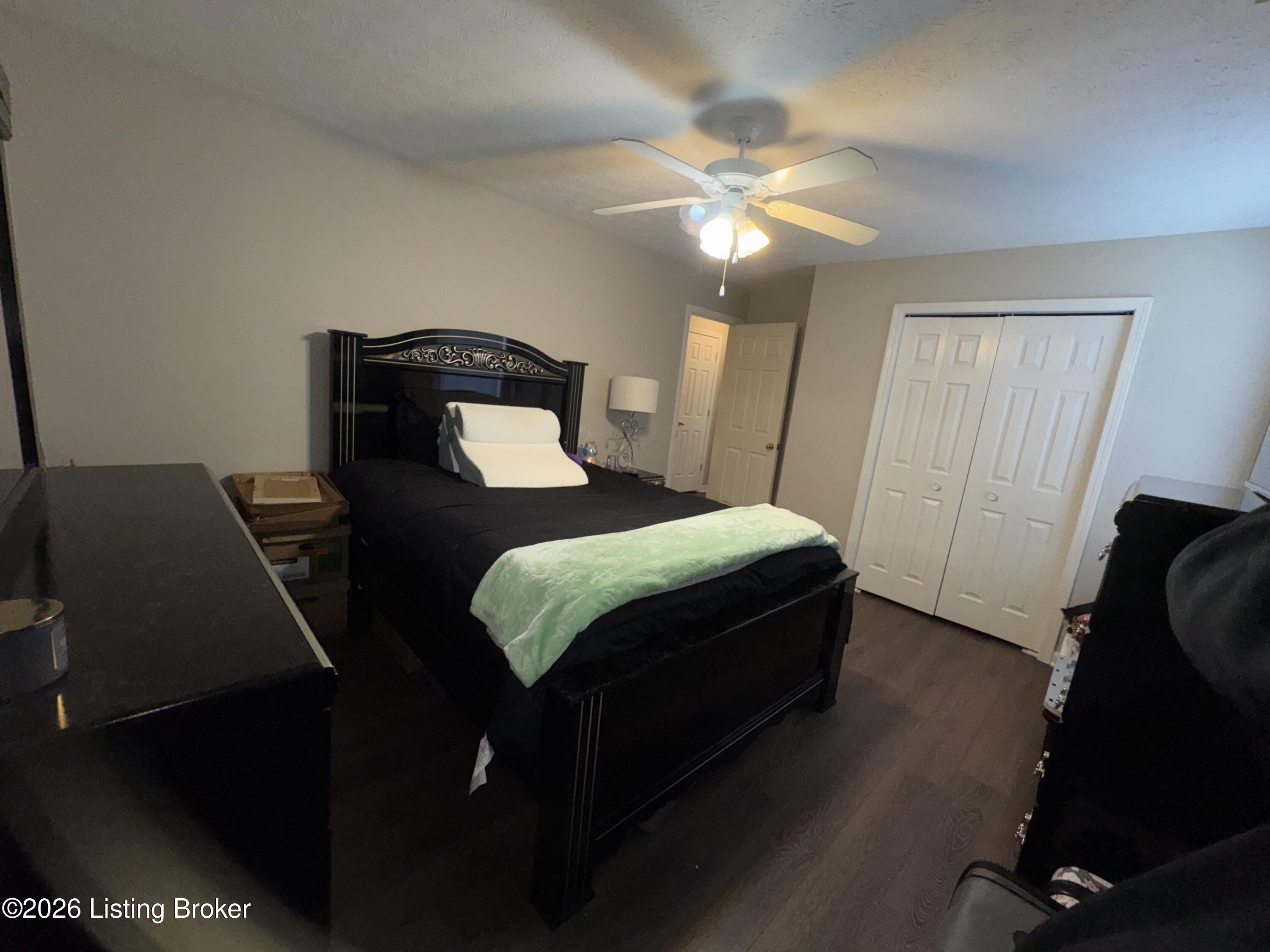 828 Garden Pointe Dr Property Photo 17