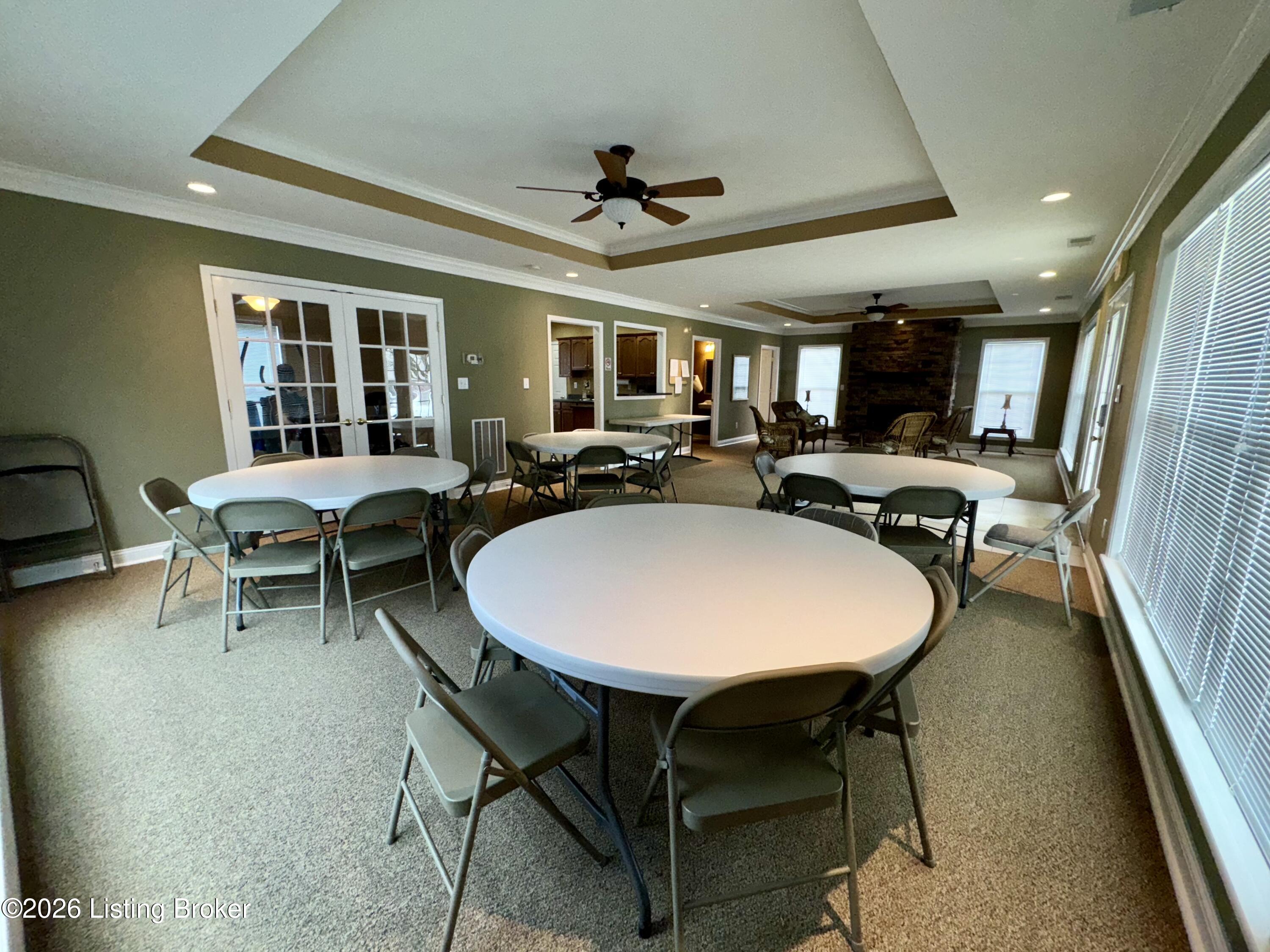 828 Garden Pointe Dr Property Photo 25