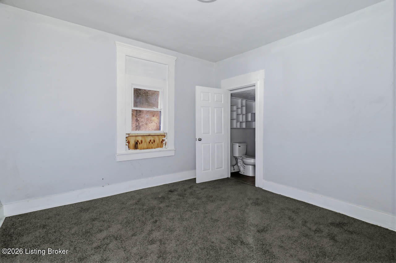 2230 W Main St Property Photo 6