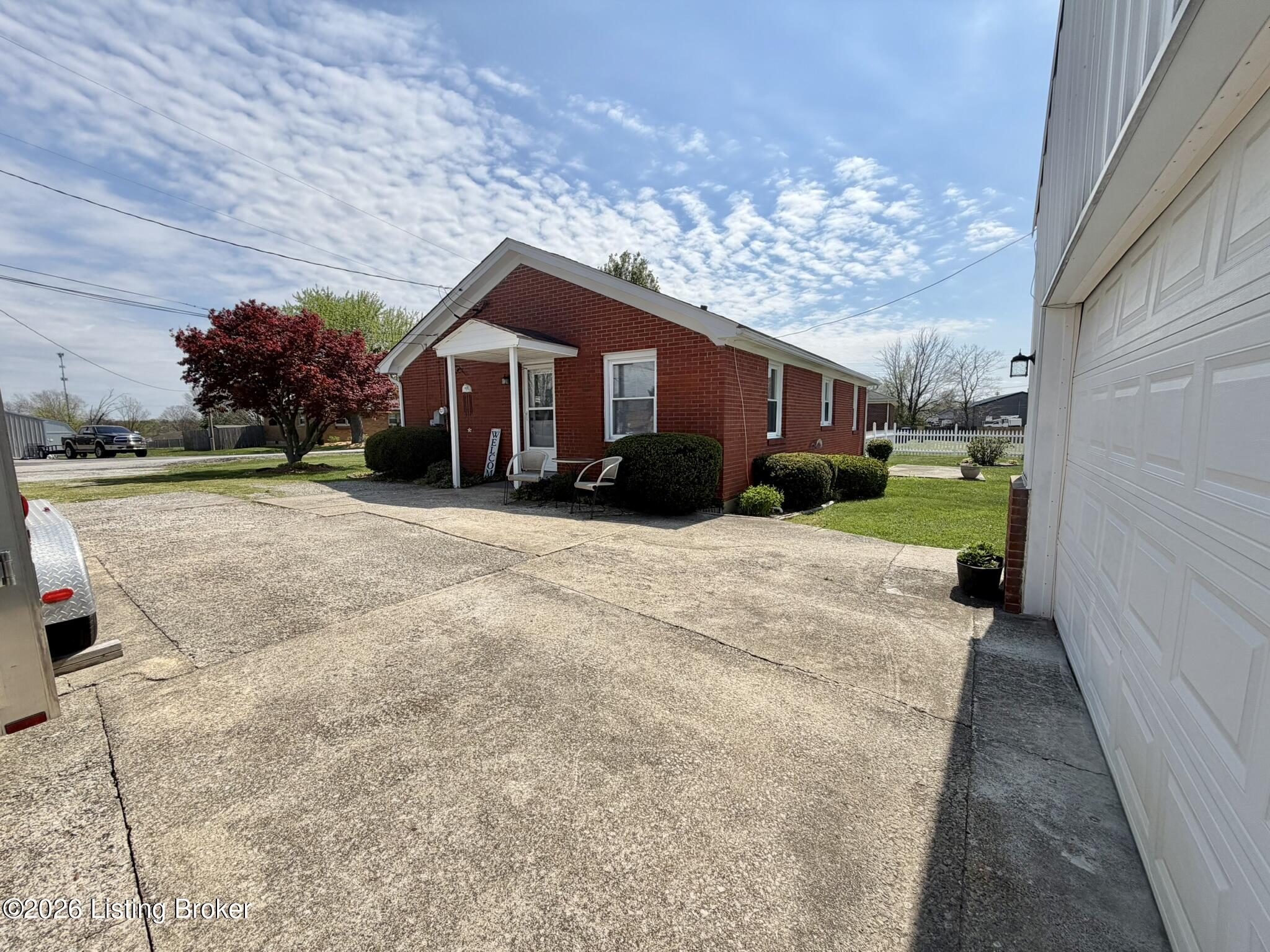157 Stout St Property Photo 37