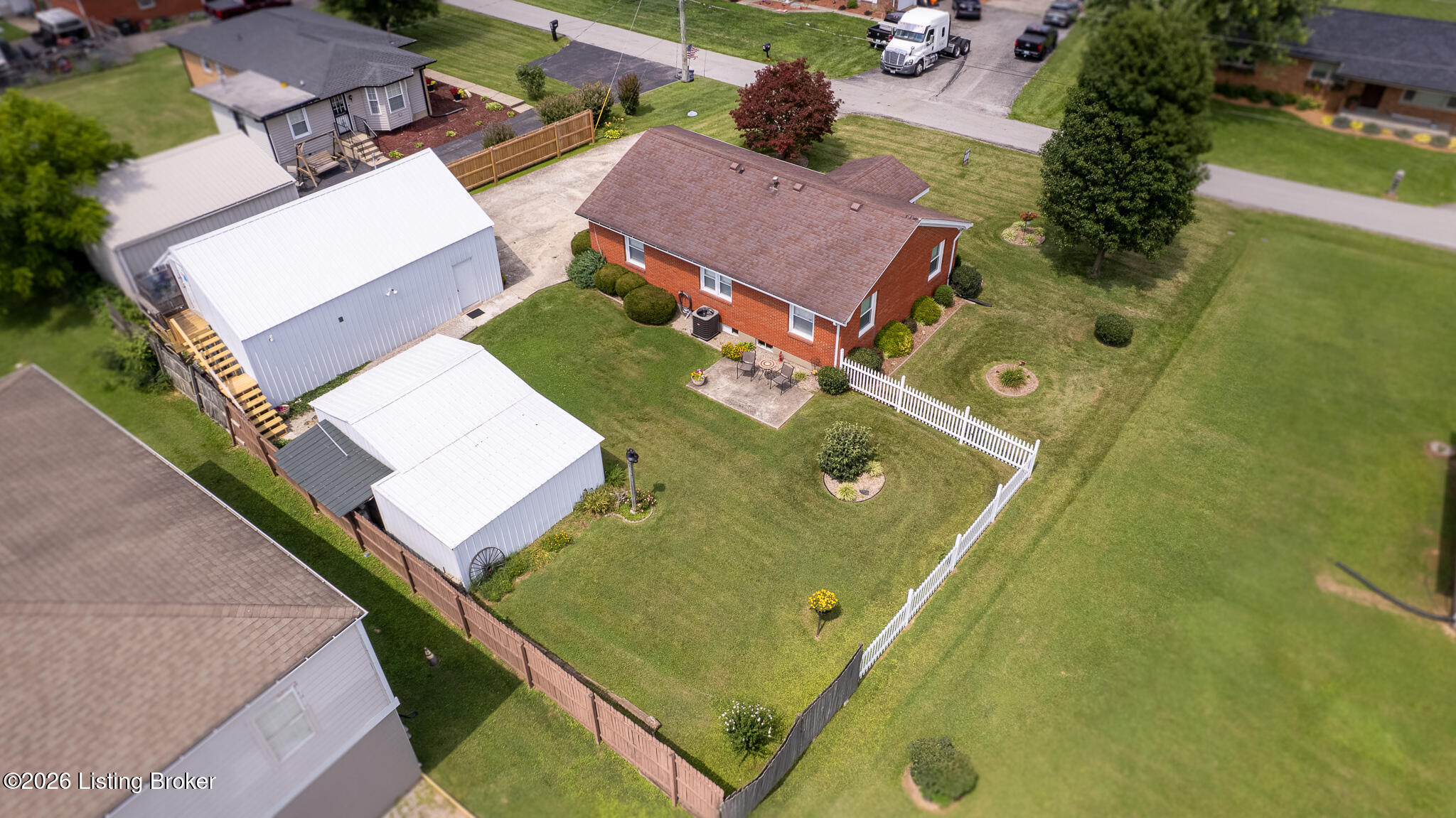 157 Stout St Property Photo 43