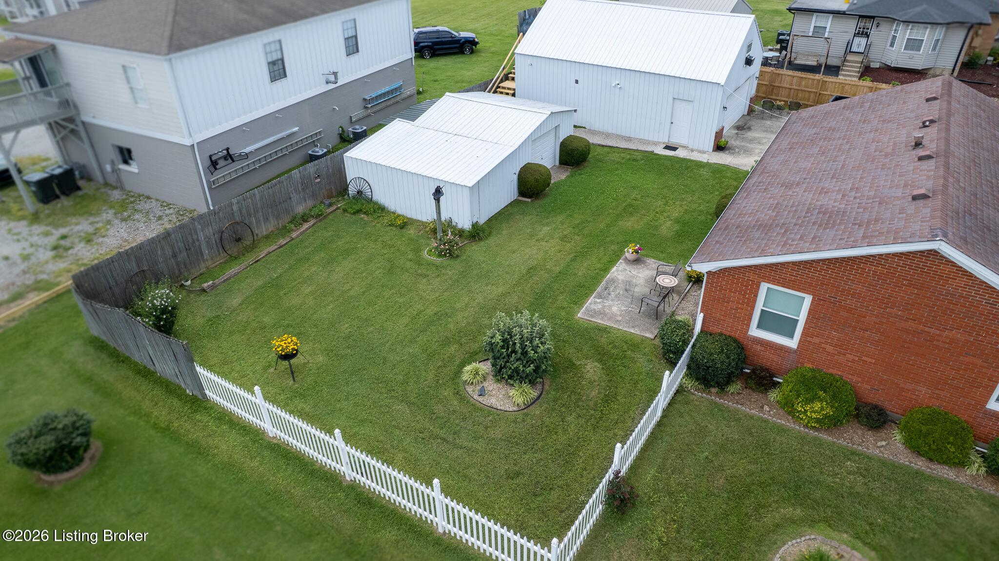 157 Stout St Property Photo 45
