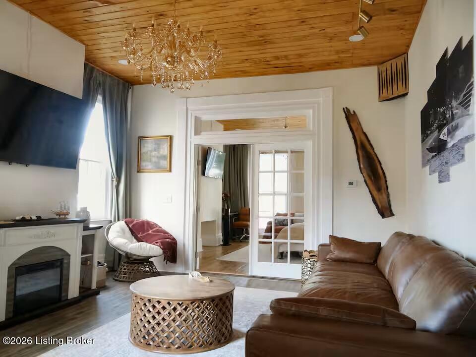 513 & 515 West St Property Photo 29