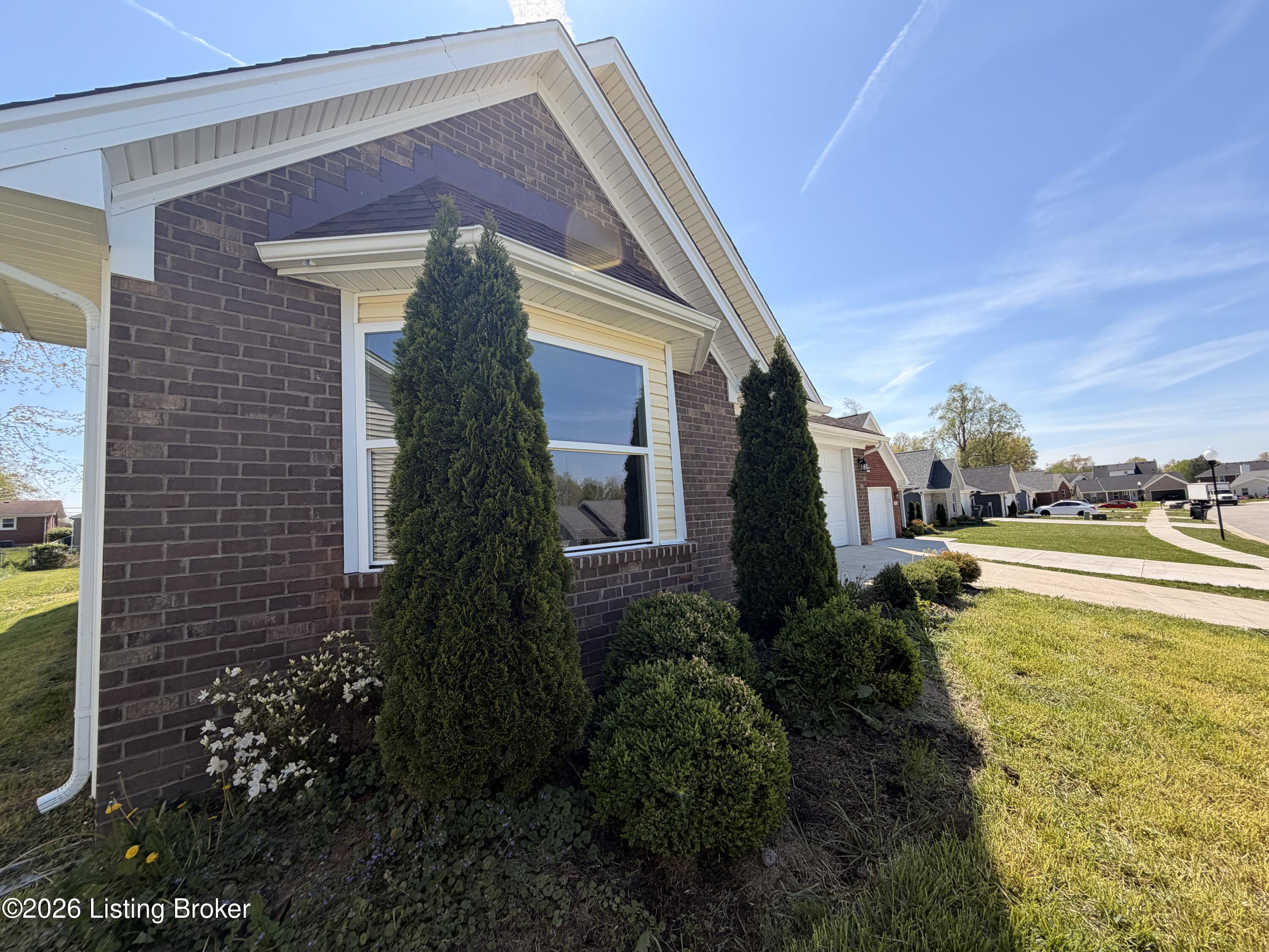 5409 Mt Holyoke Dr Property Photo 2