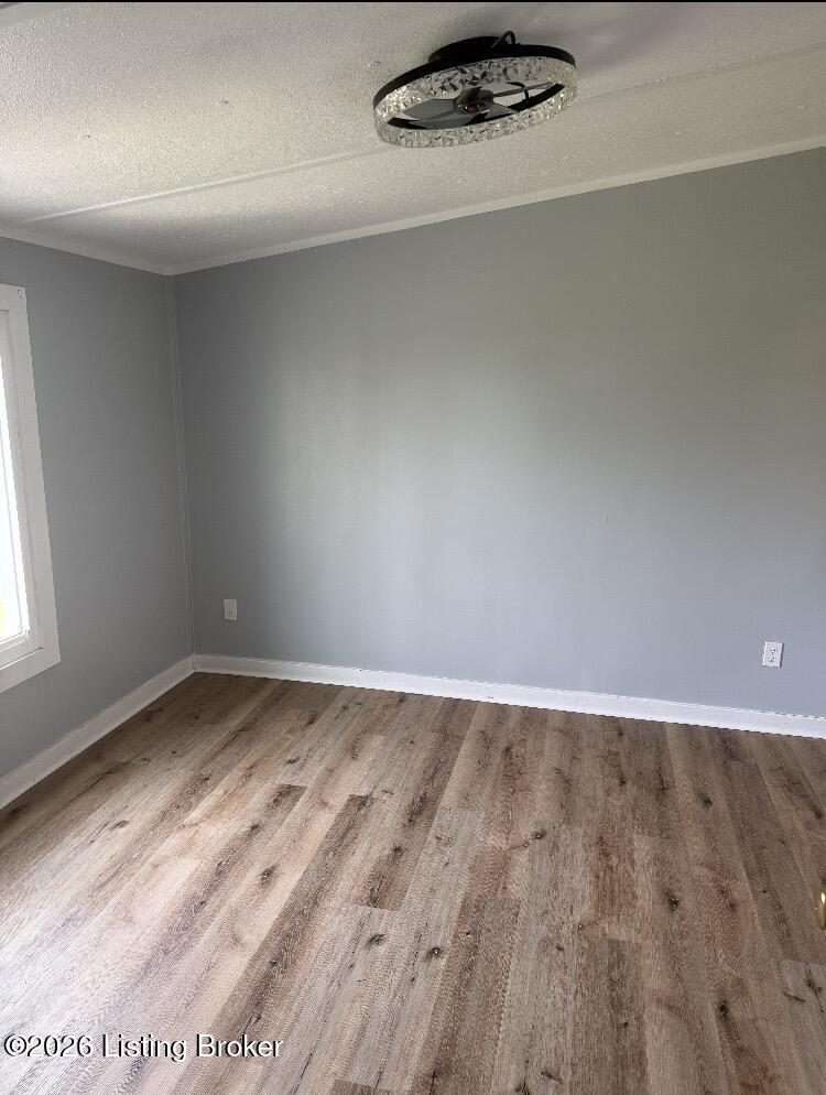 8460 Bloomfield Rd Property Photo 22