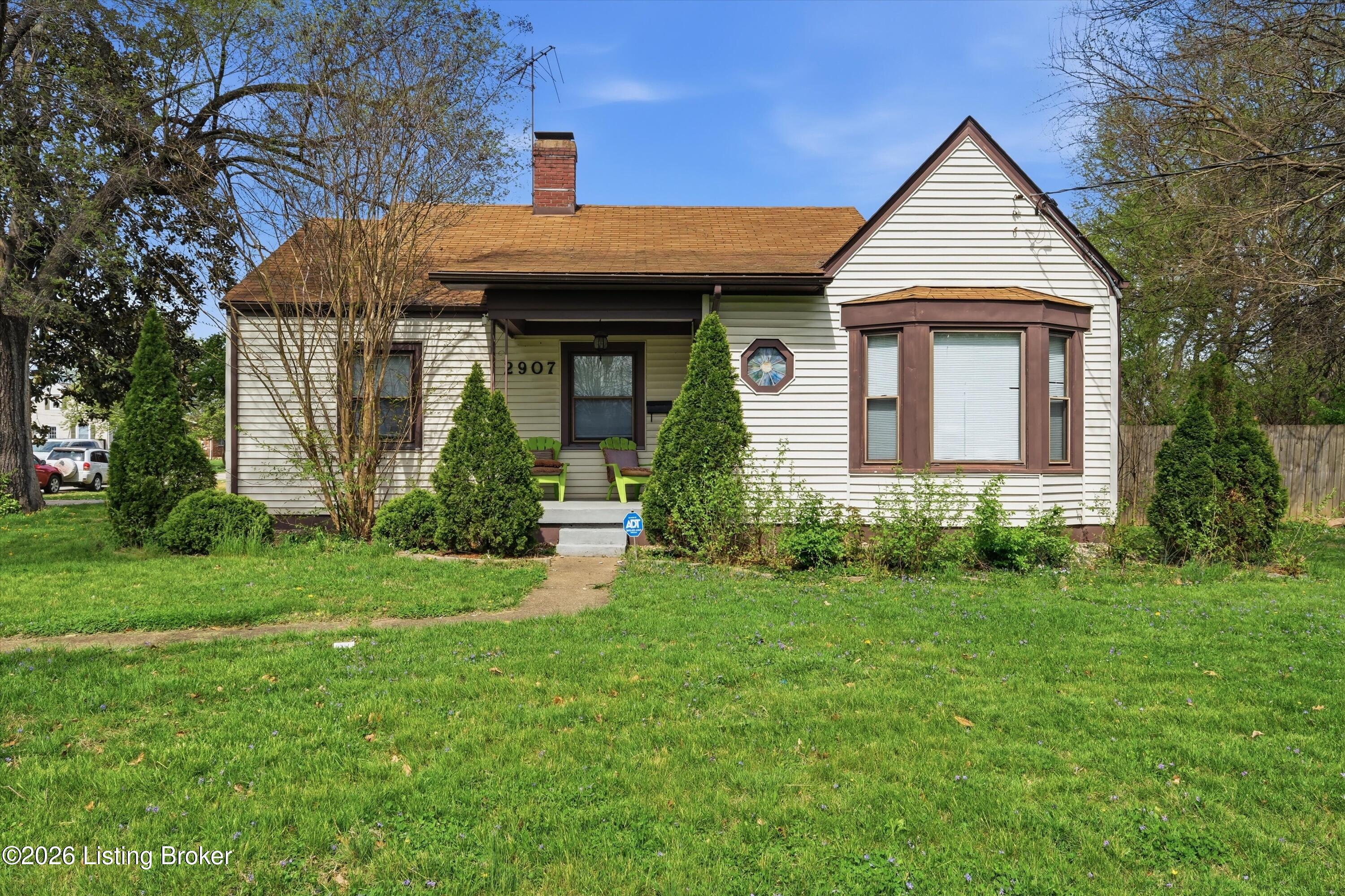 2907 Ralph Ave Property Photo 1