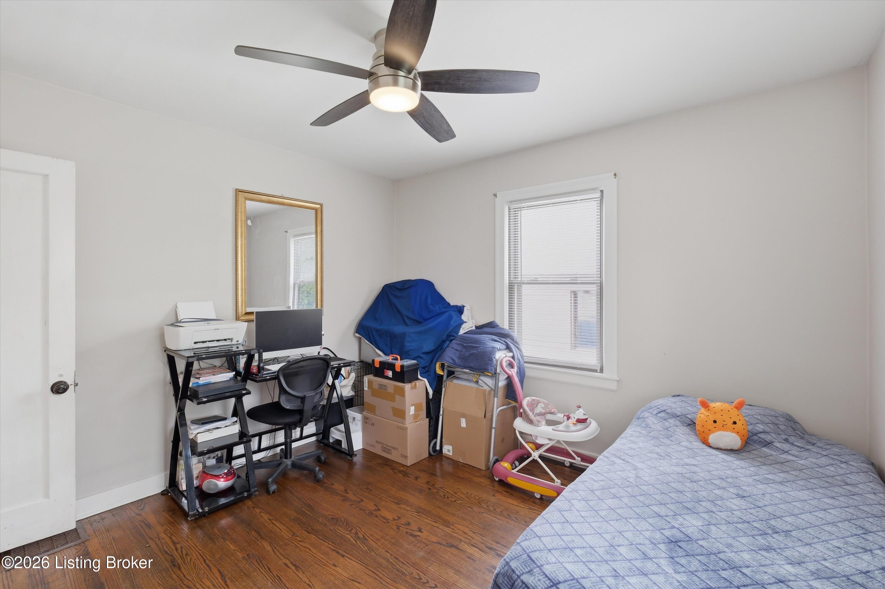 2907 Ralph Ave Property Photo 15