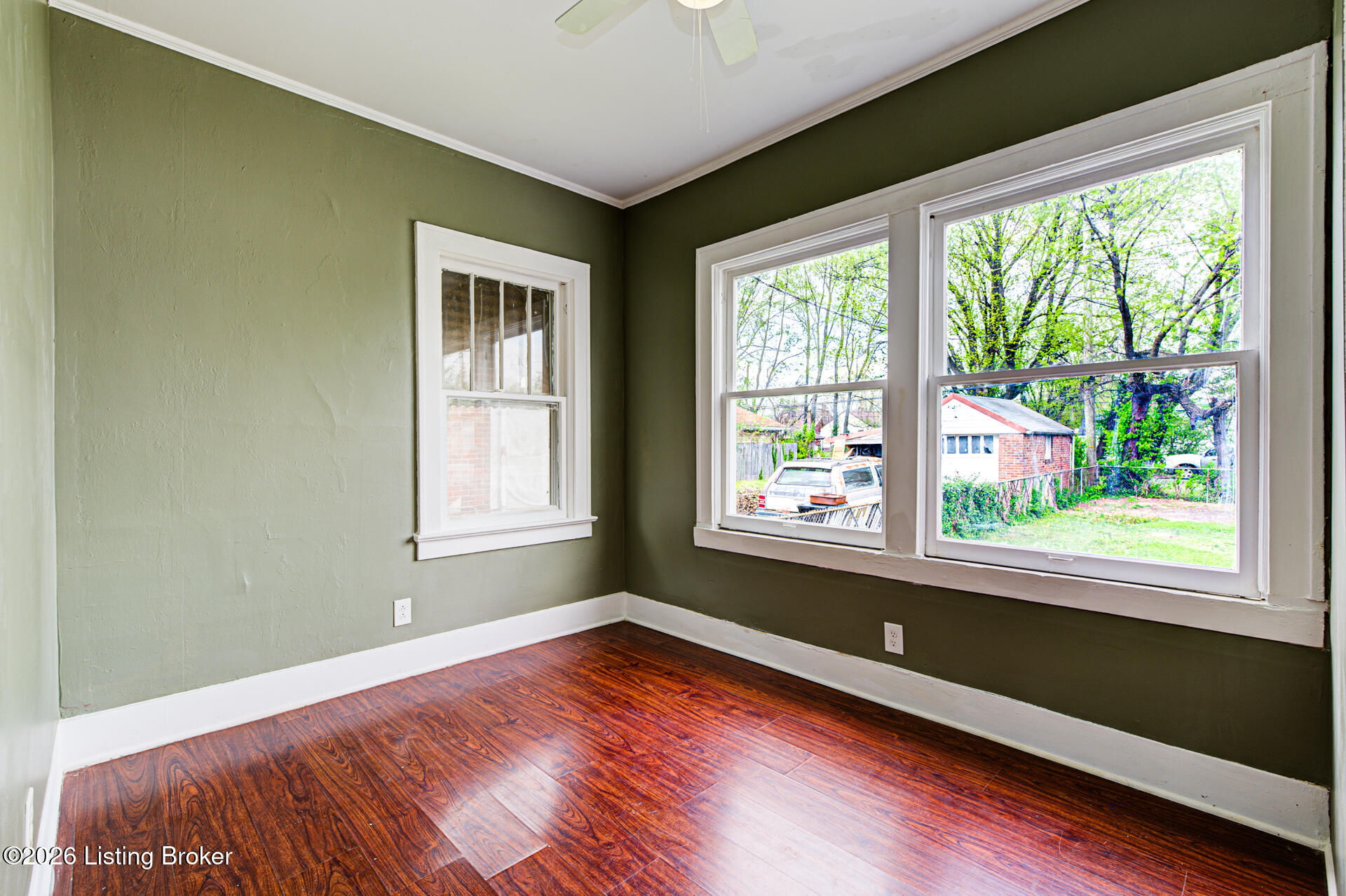 2103 Oregon Ave Property Photo 16